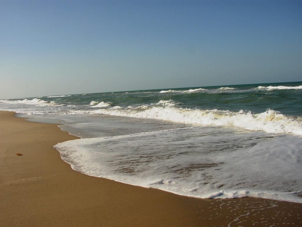 3335 Wind Surf Way
