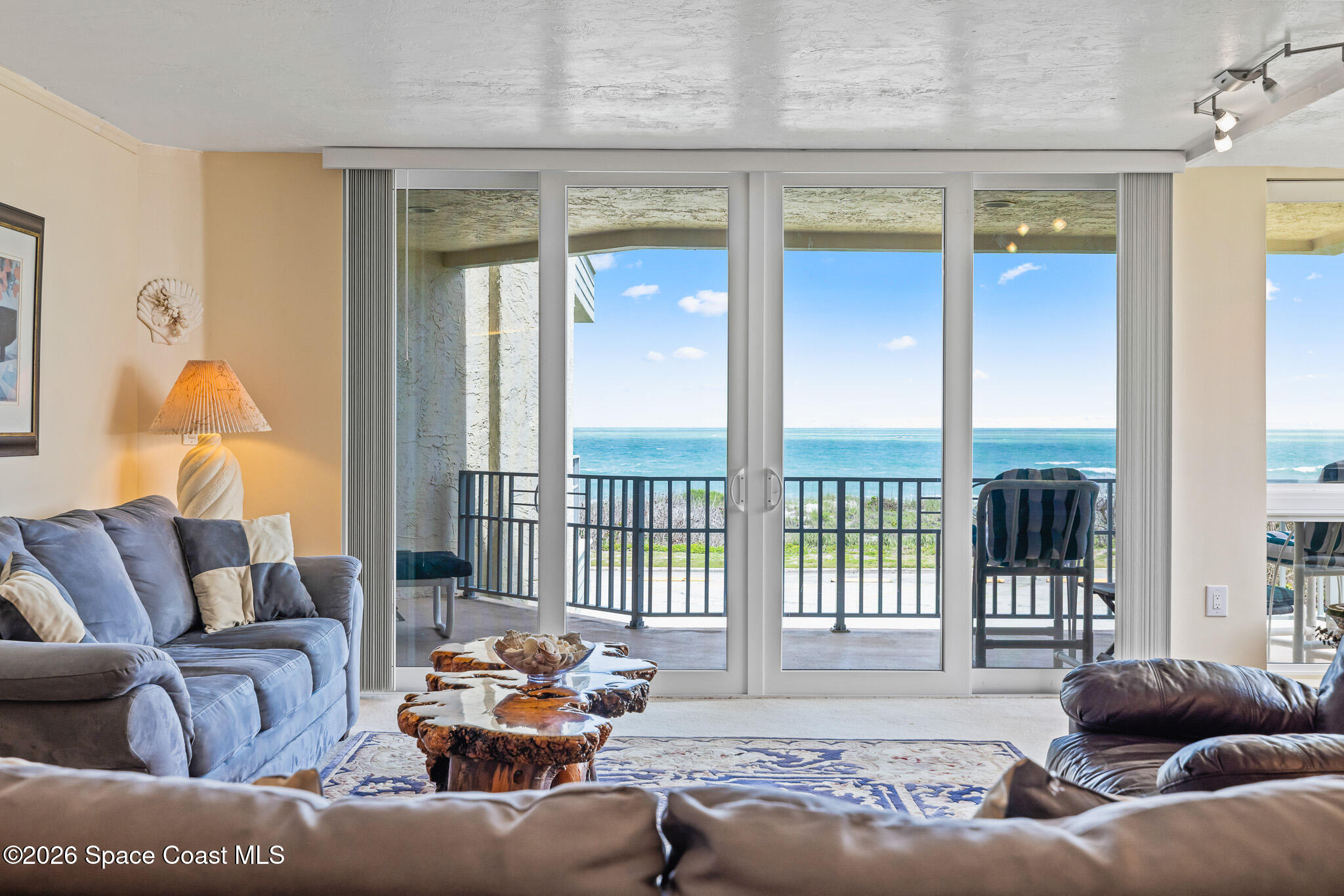 700 Wave Crest Avenue 205