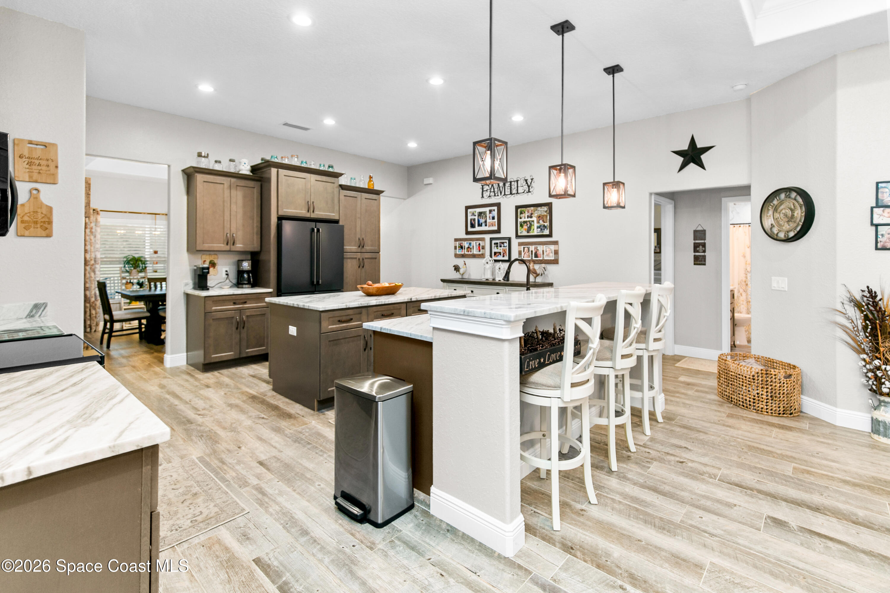 4885 Citrus Boulevard