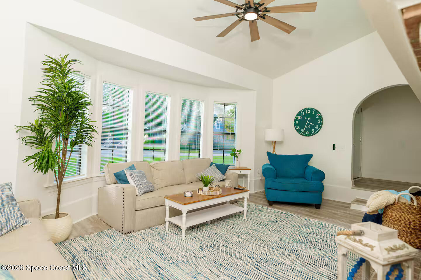 999 Sunswept Road NE