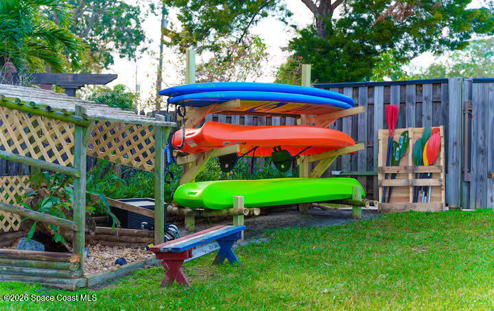 999 Sunswept Road NE