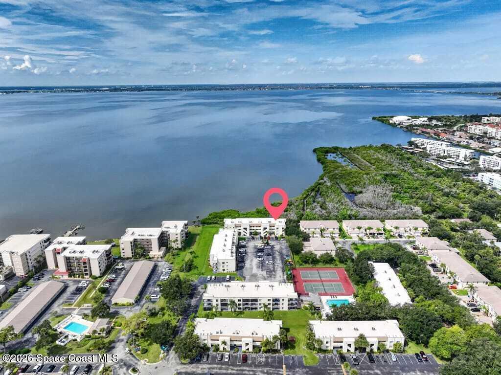 200 International Drive 912