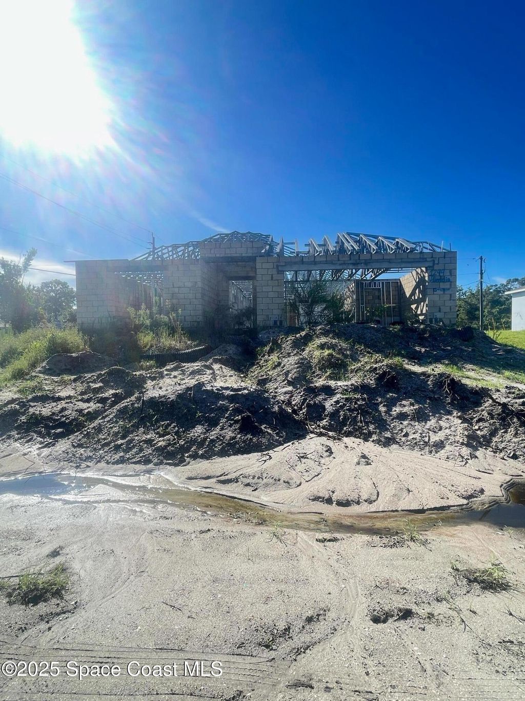 Photo of 1294 Valencia Street SE, Palm Bay, FL 32909 (MLS # 1058365)