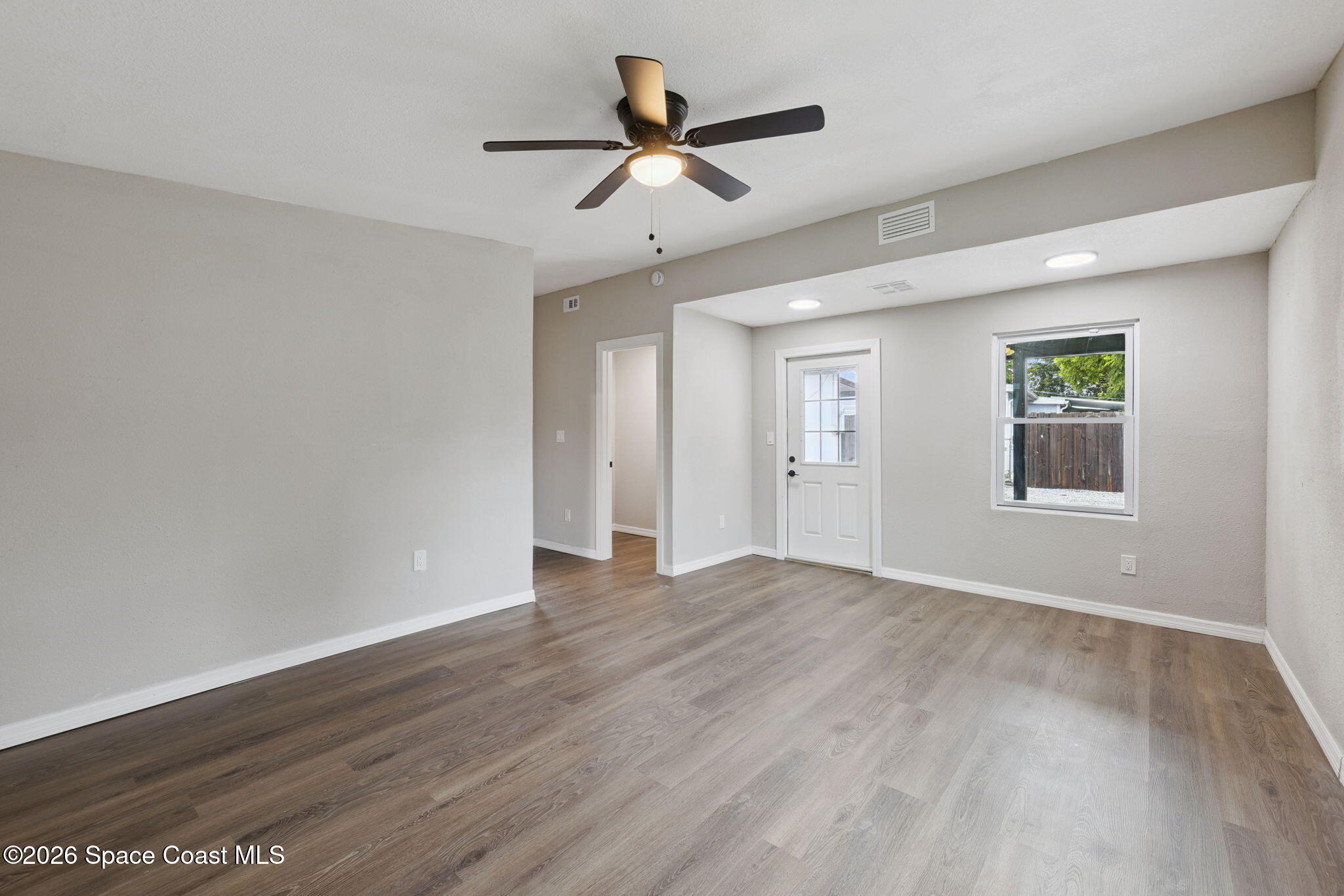 1061 Bianca Drive NE