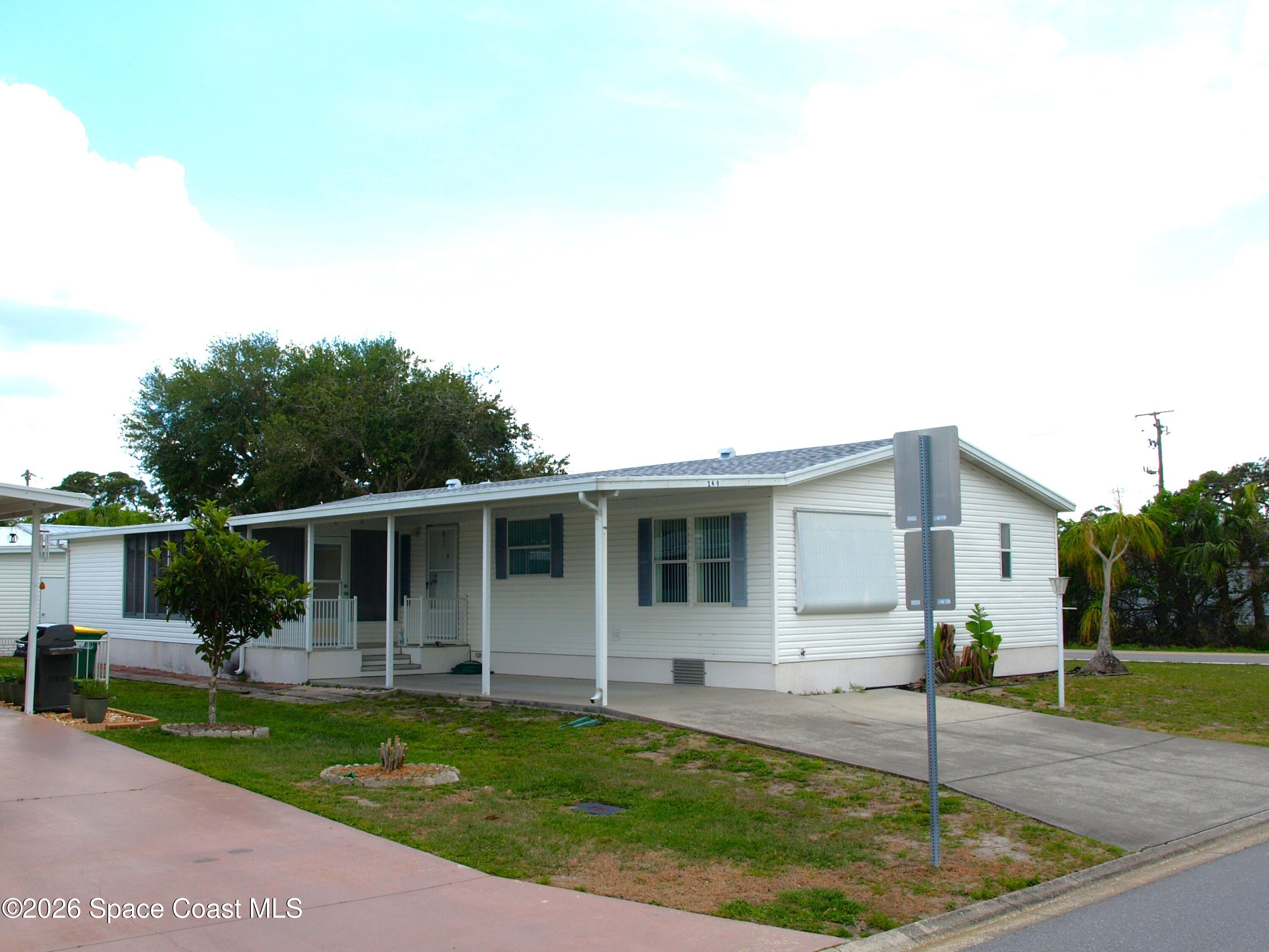 249 Kiwi Drive