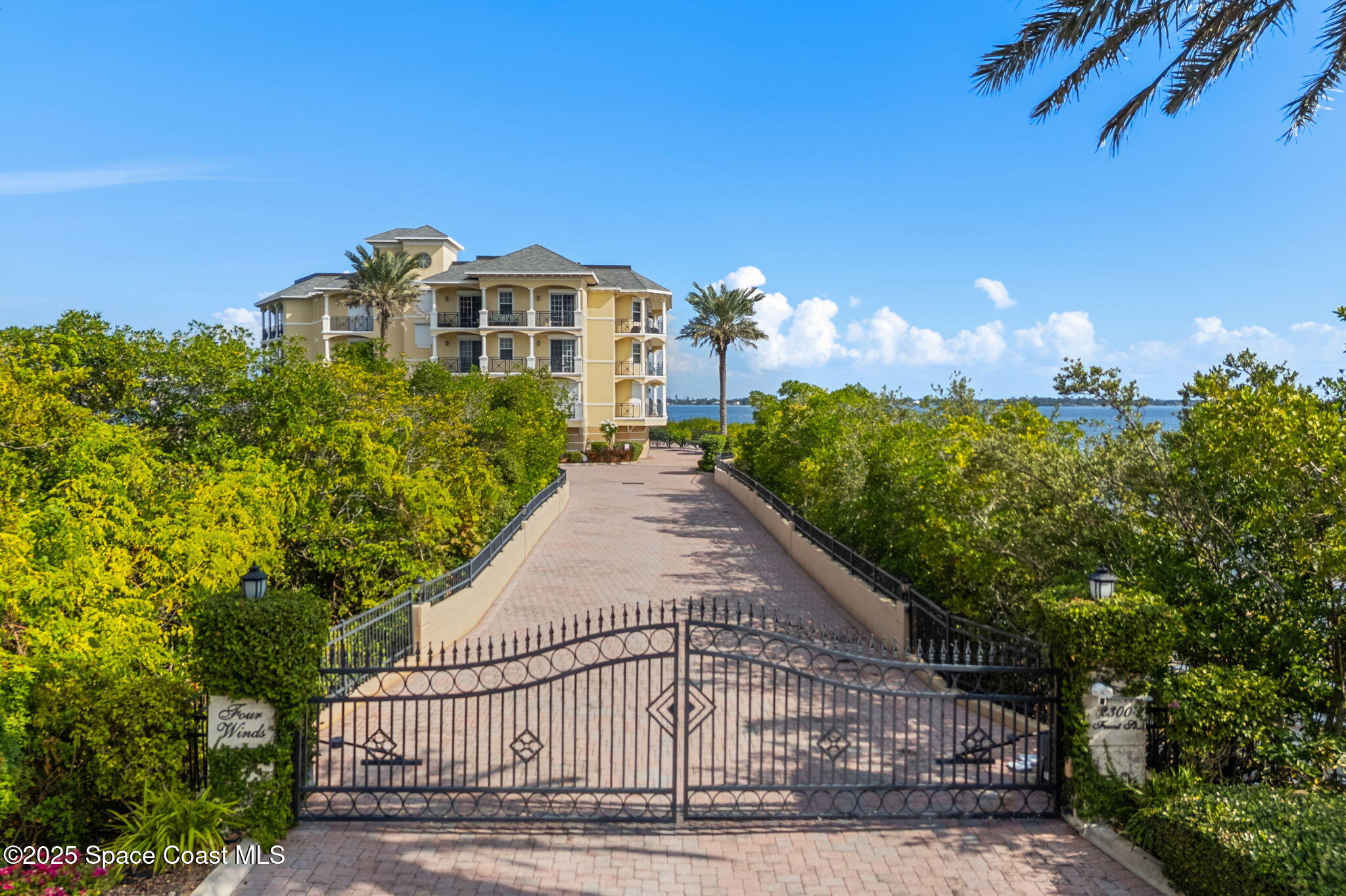 2300 Front Street 400