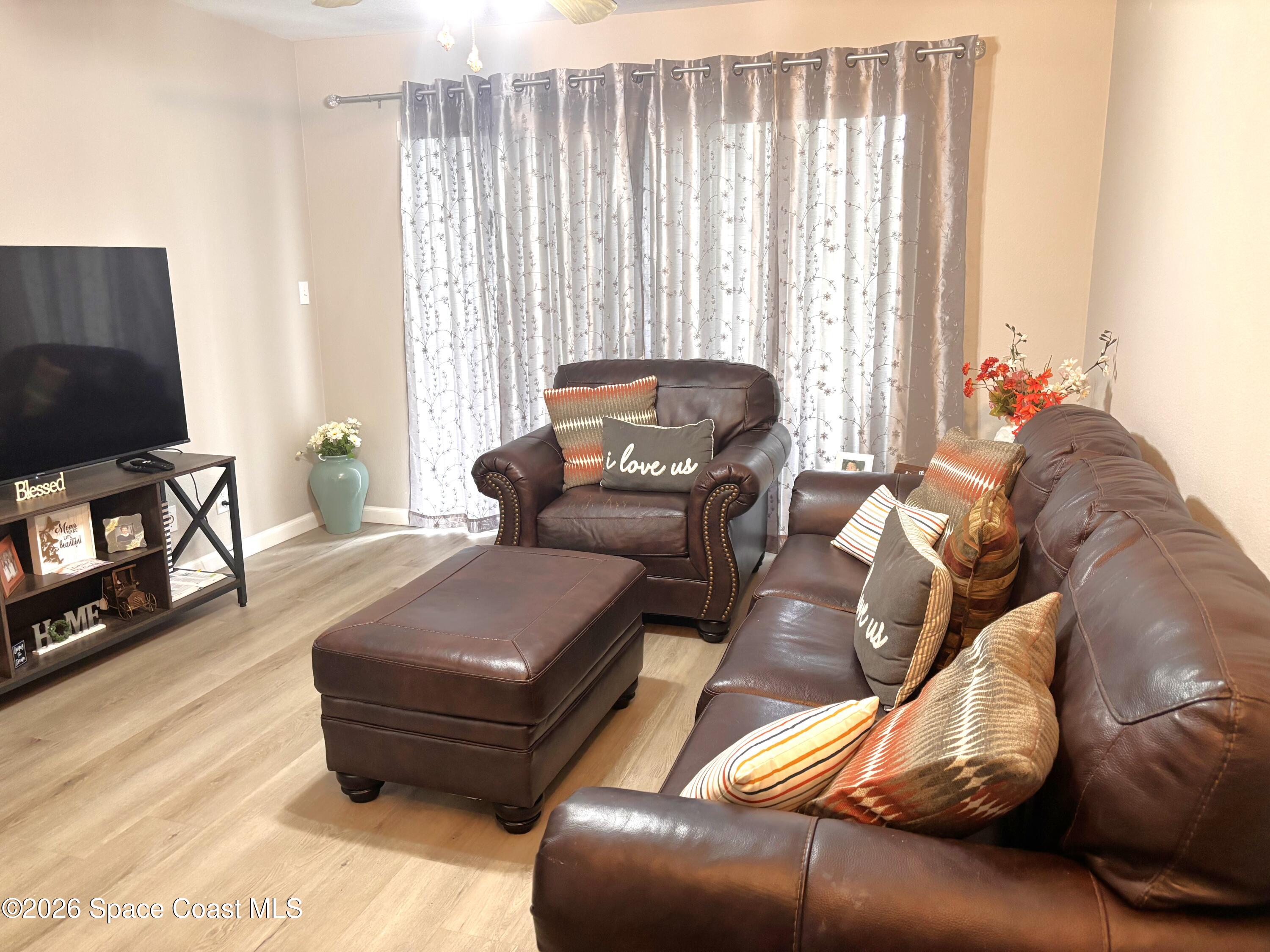 1225 N Wickham Road 415