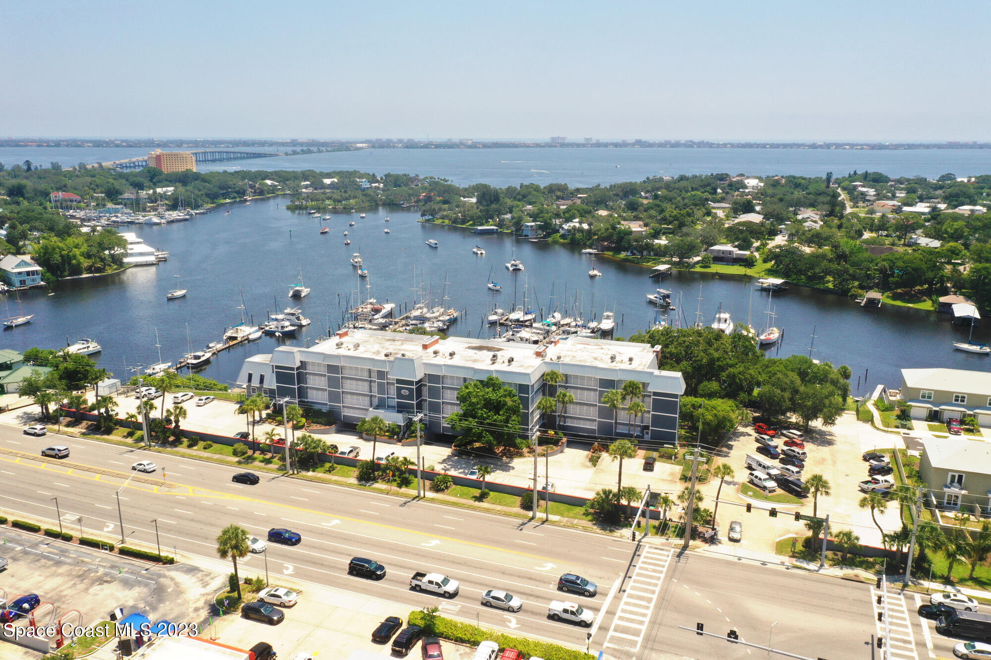 905 N Harbor City Boulevard 404