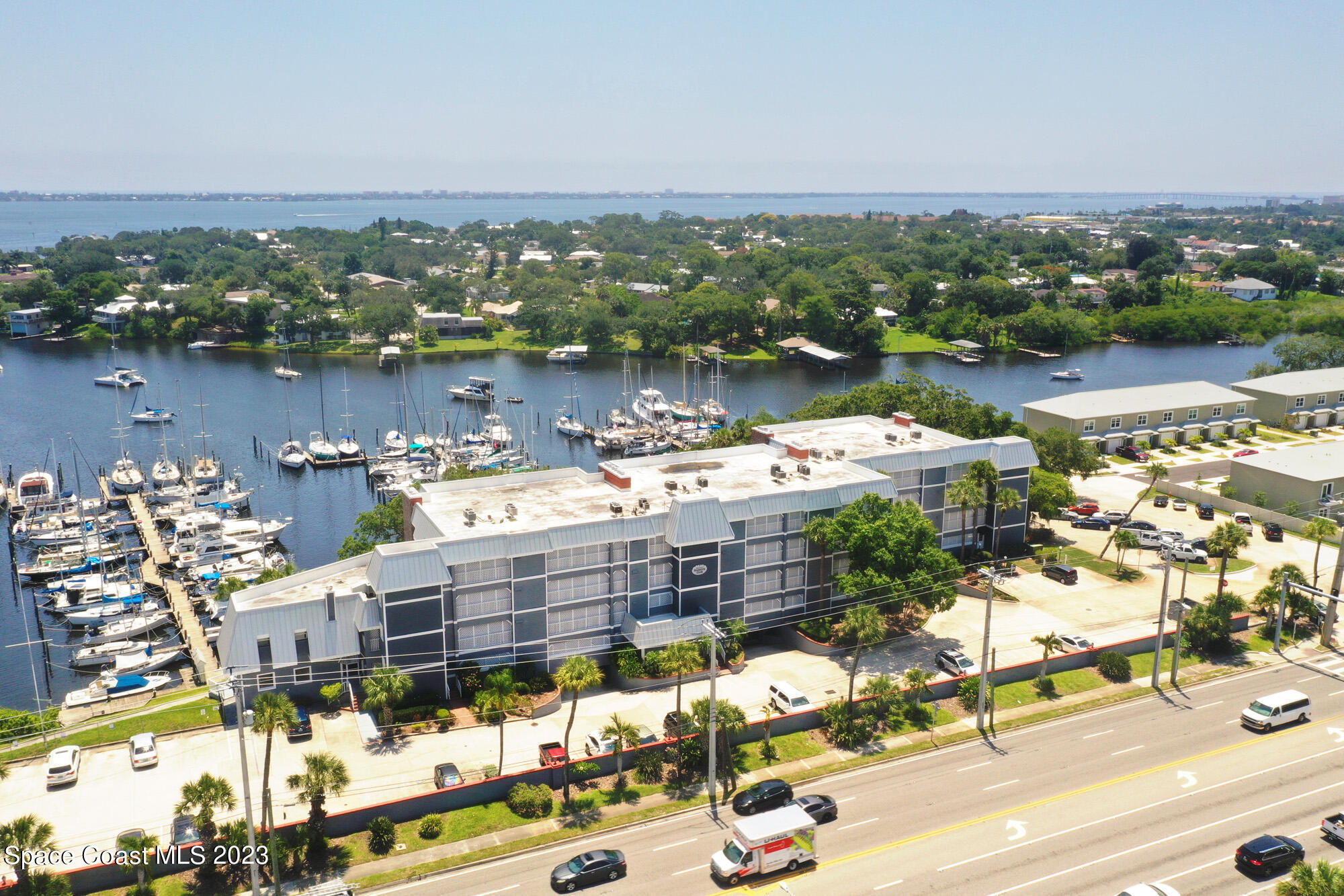 905 N Harbor City Boulevard 404