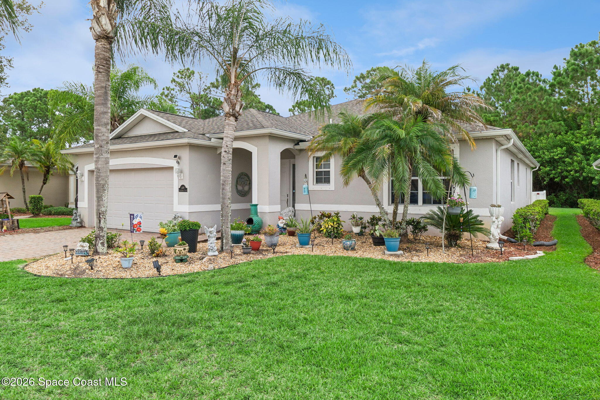409 Gardendale Circle SE