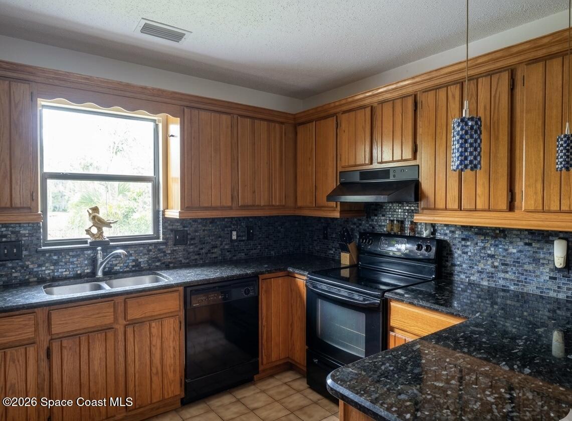 2070 S Courtenay Parkway