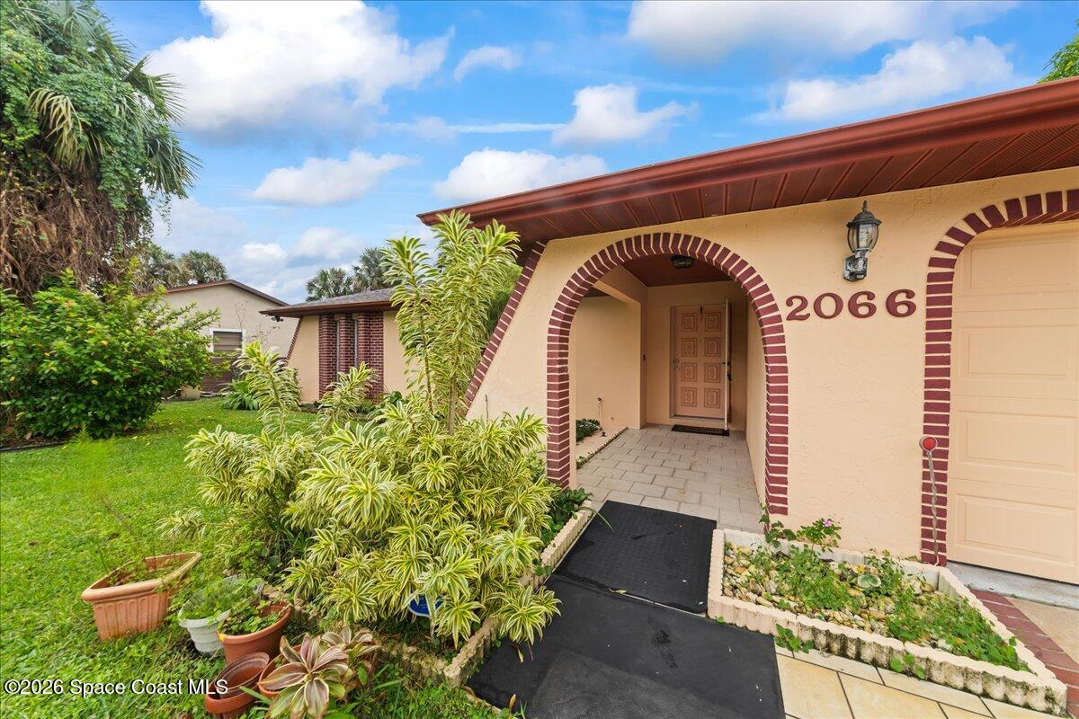 2066 Acacia Street NE