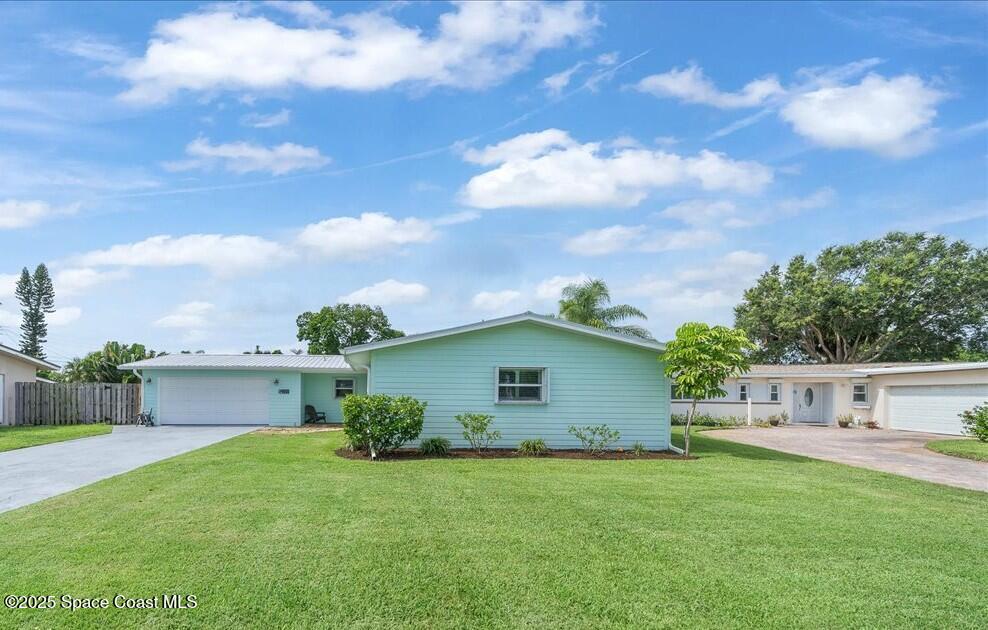 221 Timpoochee Drive
