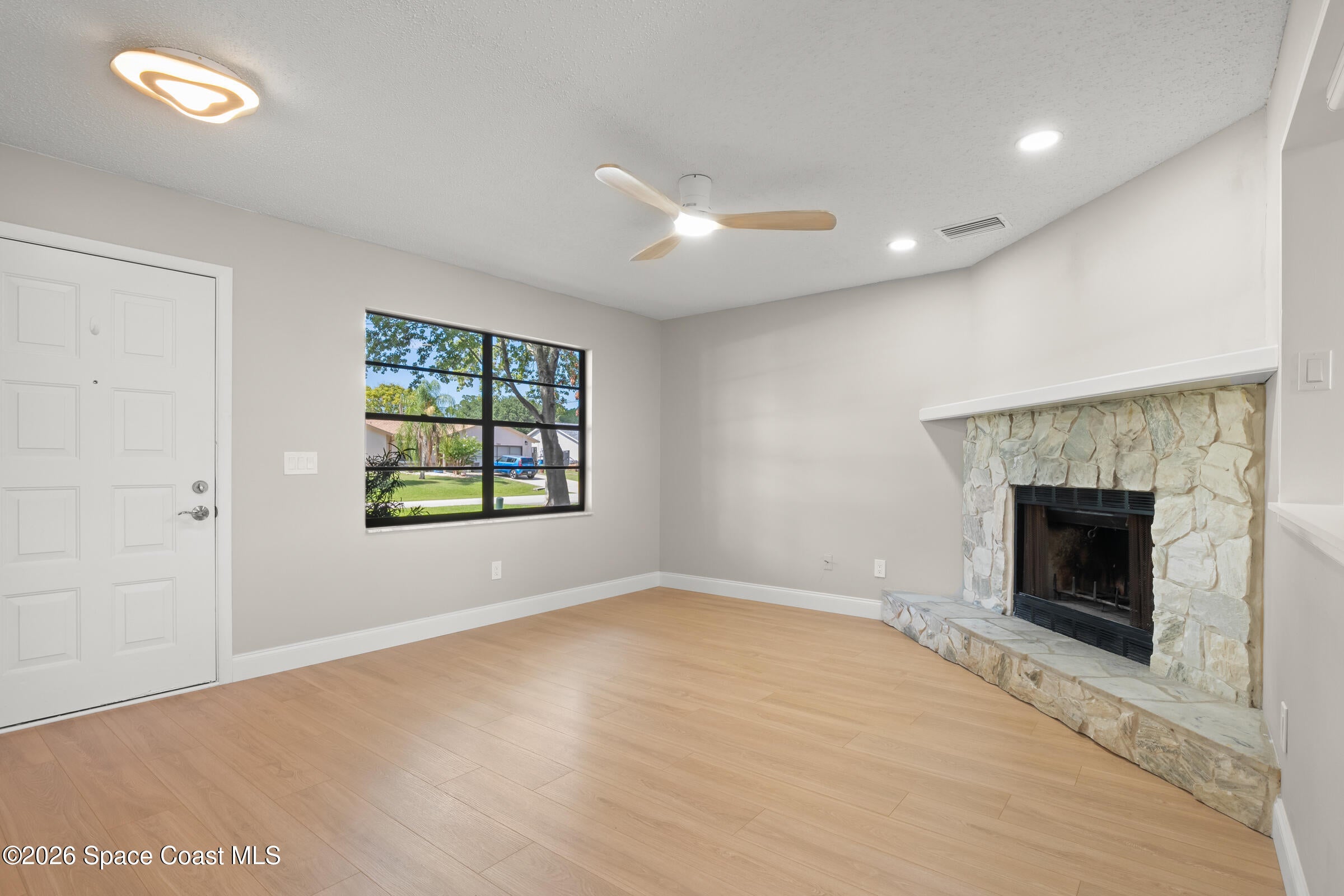 749 Elmont Street NW