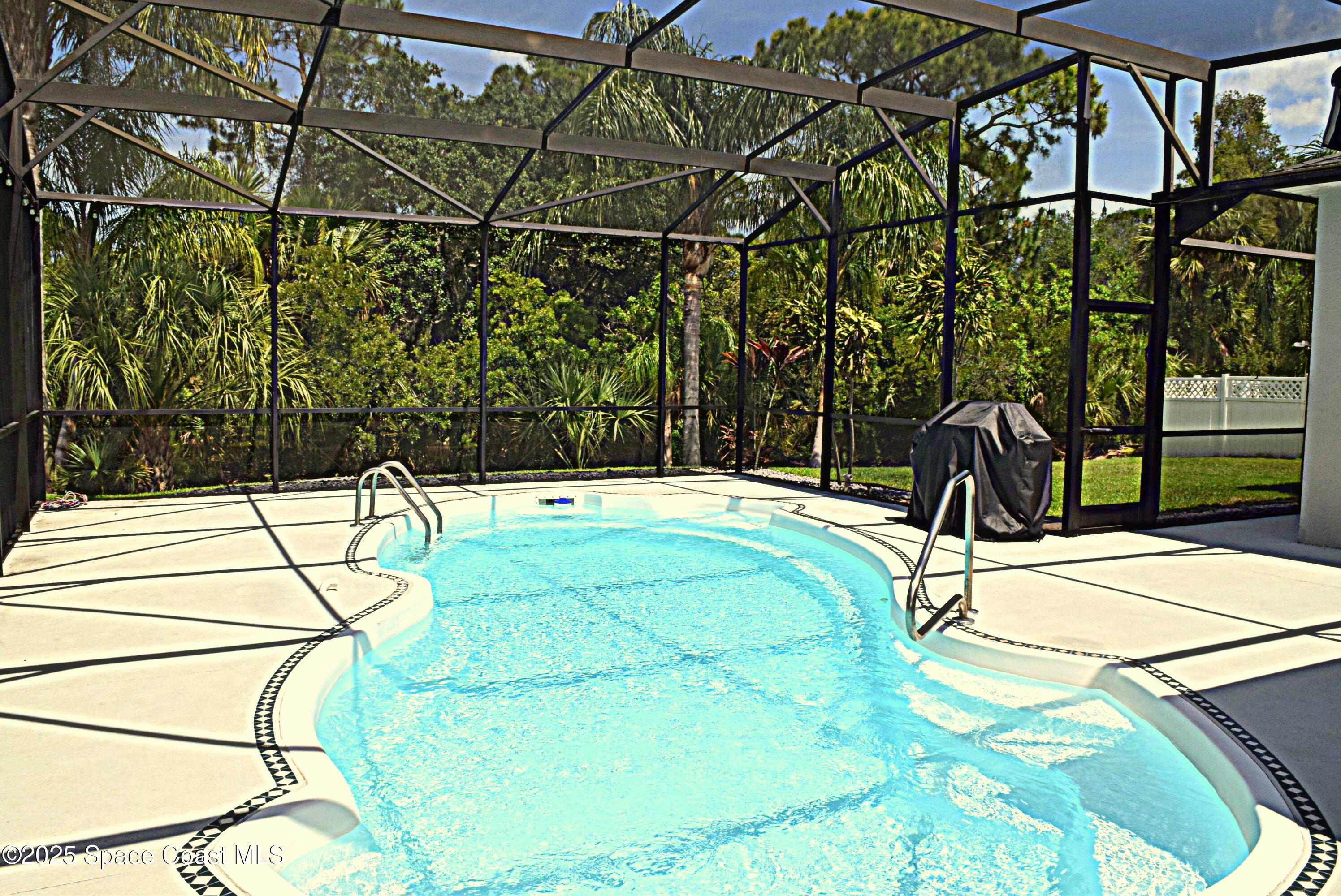 3779 Sunward Drive