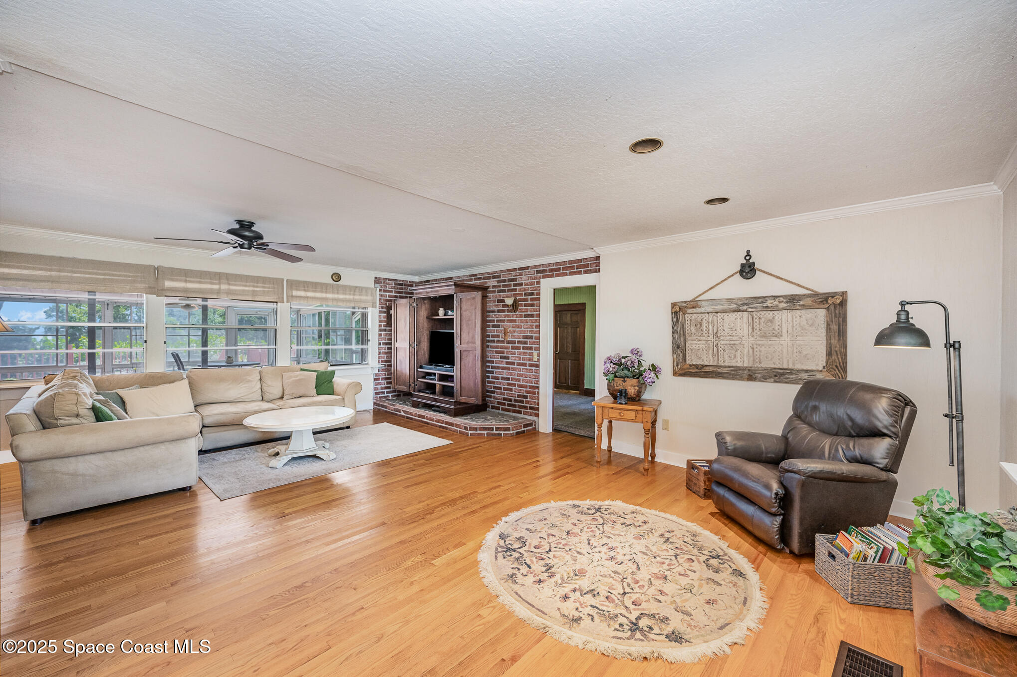 4320 Crooked Mile Road
