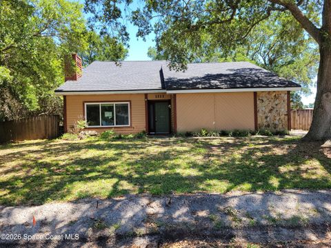 1111 Mina Avenue NE Palm Bay FL 32907