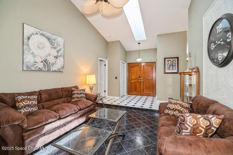 6340 Anchor Lane