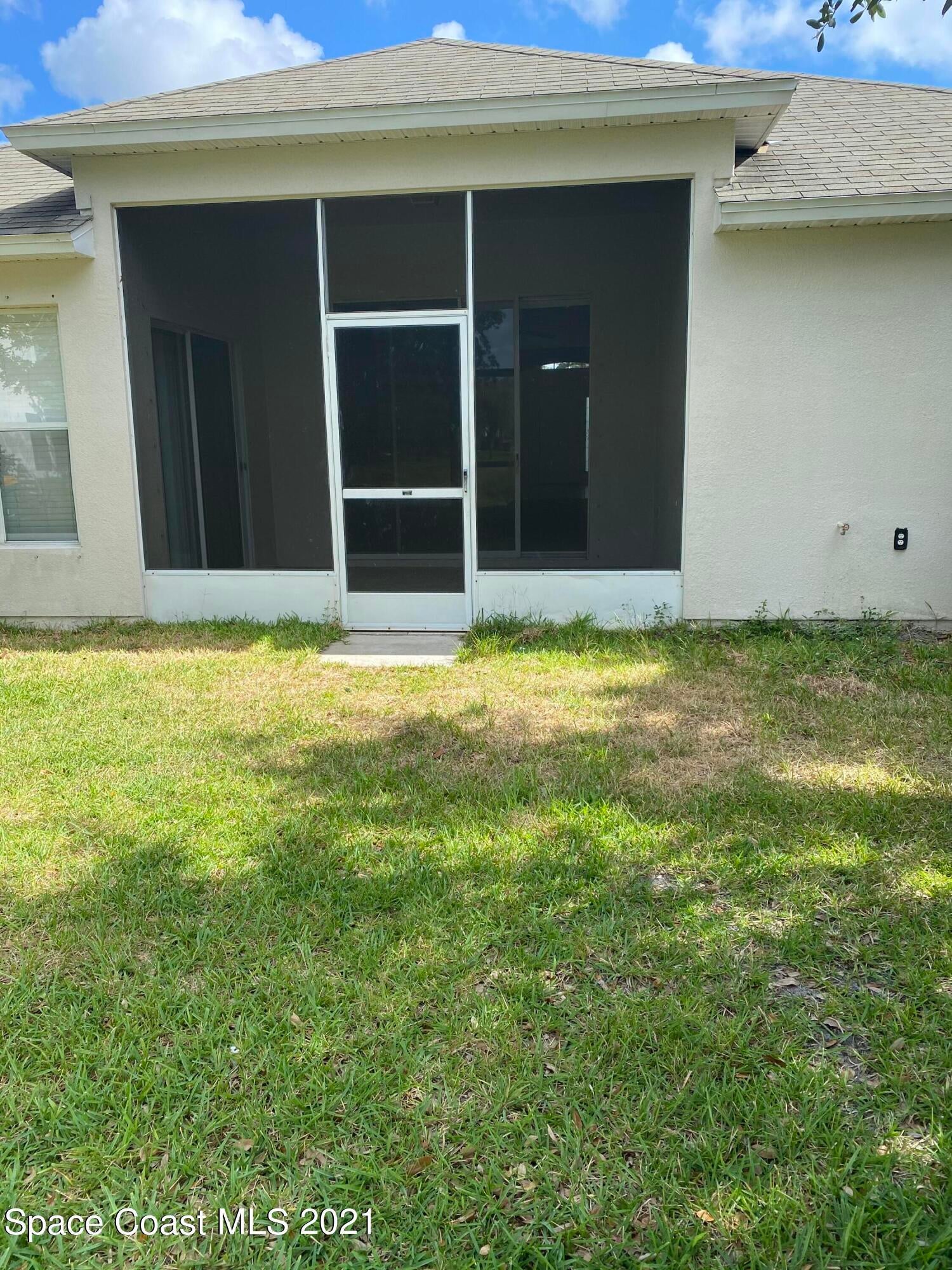 2615 Kendrick Court