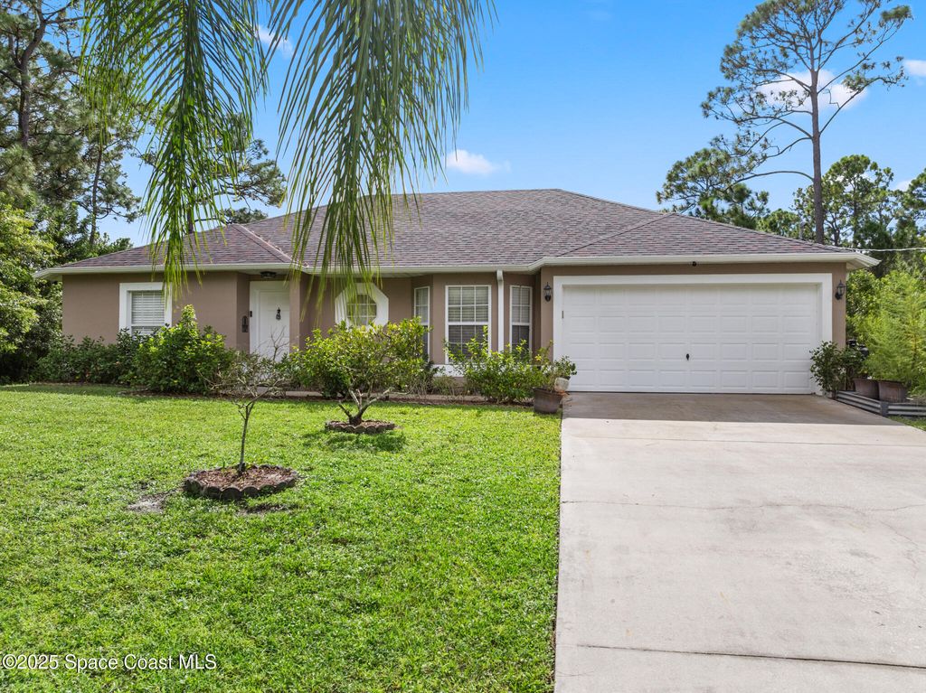 Photo of 2724 Tolman Avenue SE, Palm Bay, FL 32909 (MLS # 1058423)