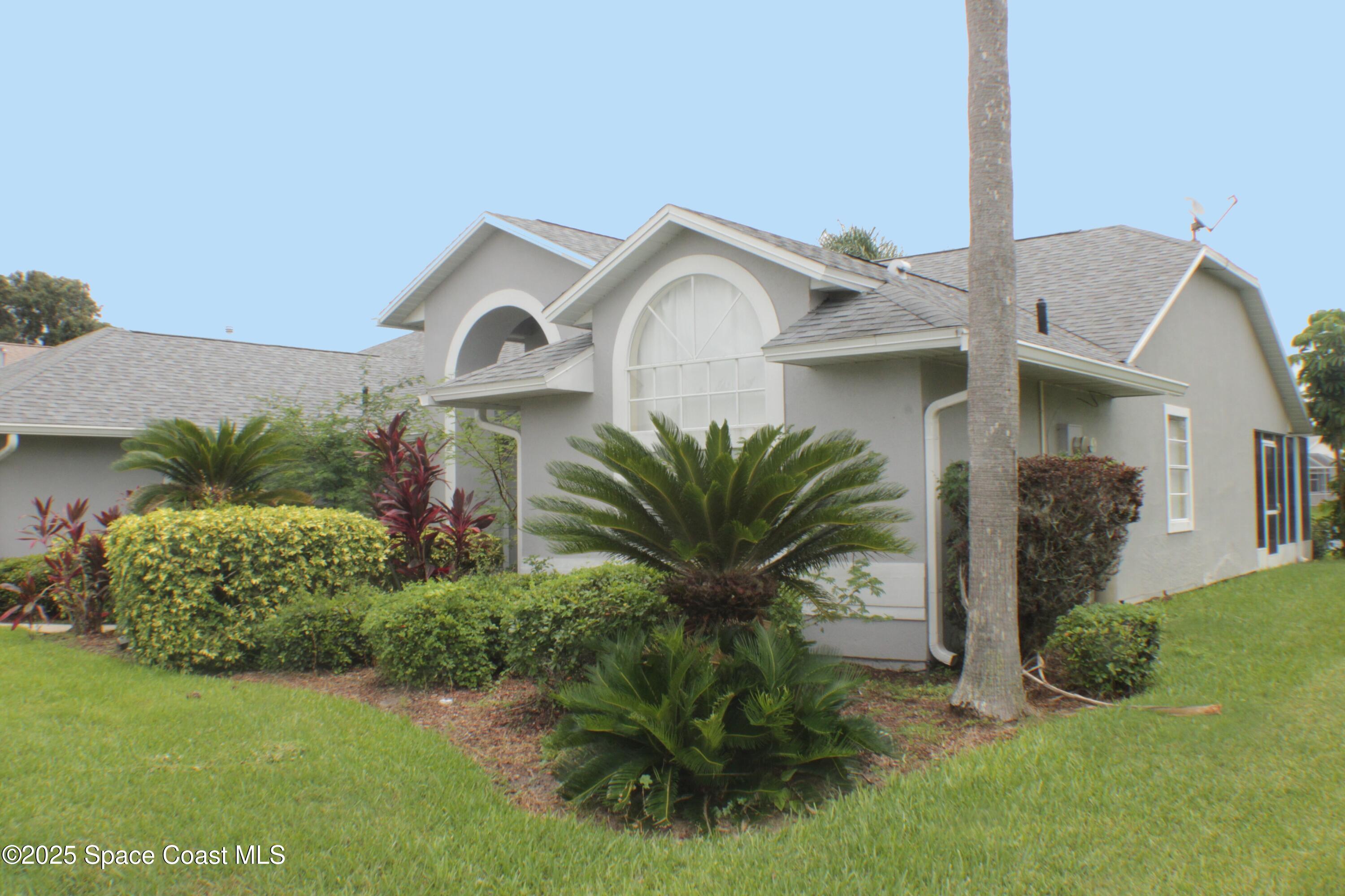 1050 Fieldstone Drive