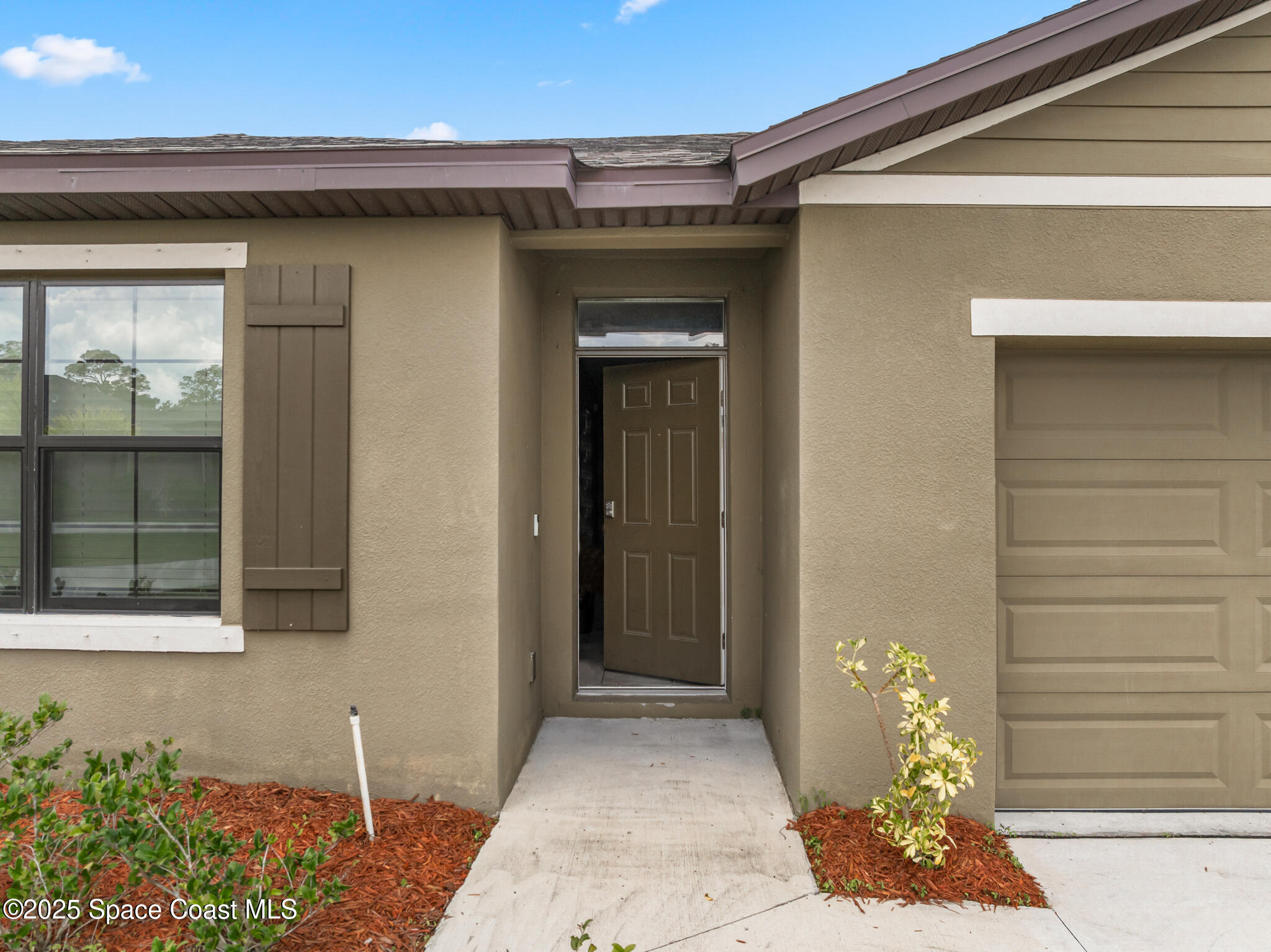 1310 Mineral Loop Drive NW