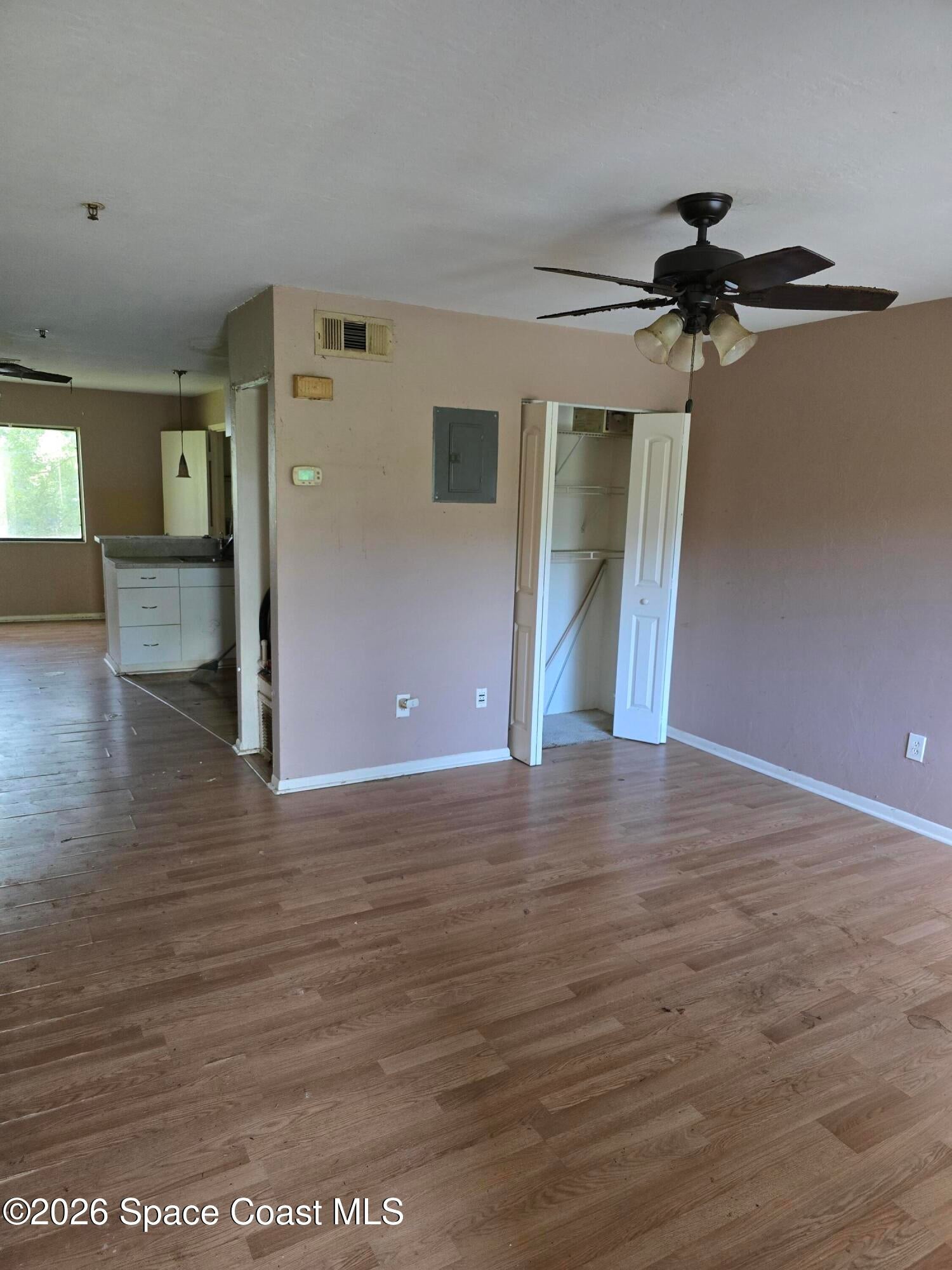 7801 Maplewood Drive 913