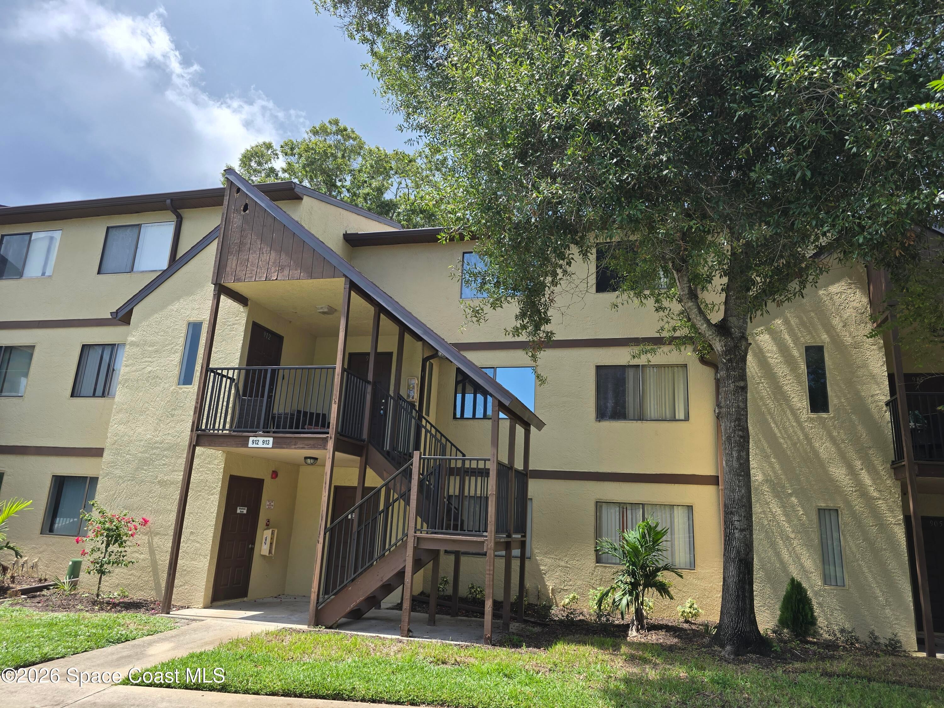 7801 Maplewood Drive 913