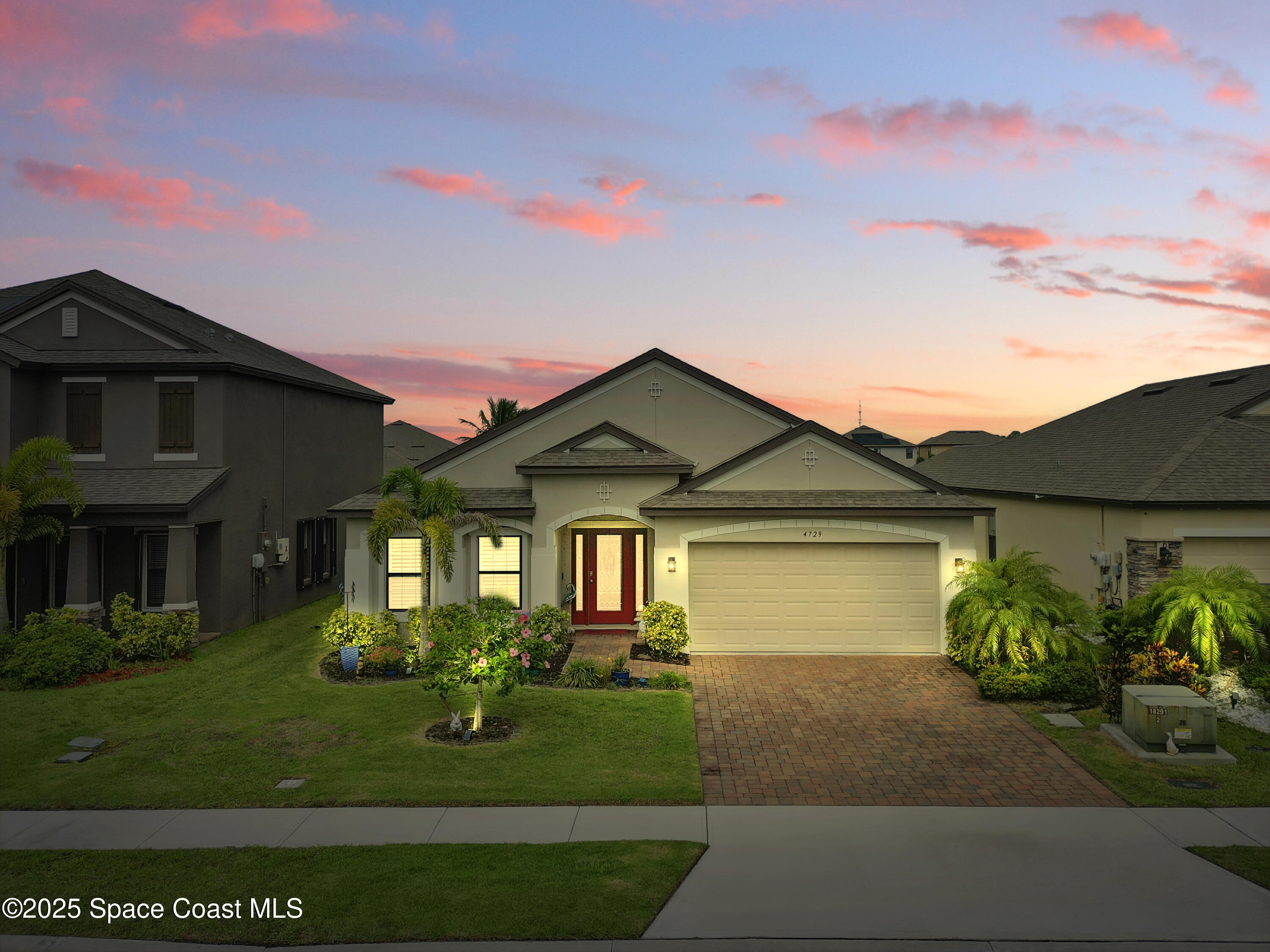 4729 Alligator Flag Circle