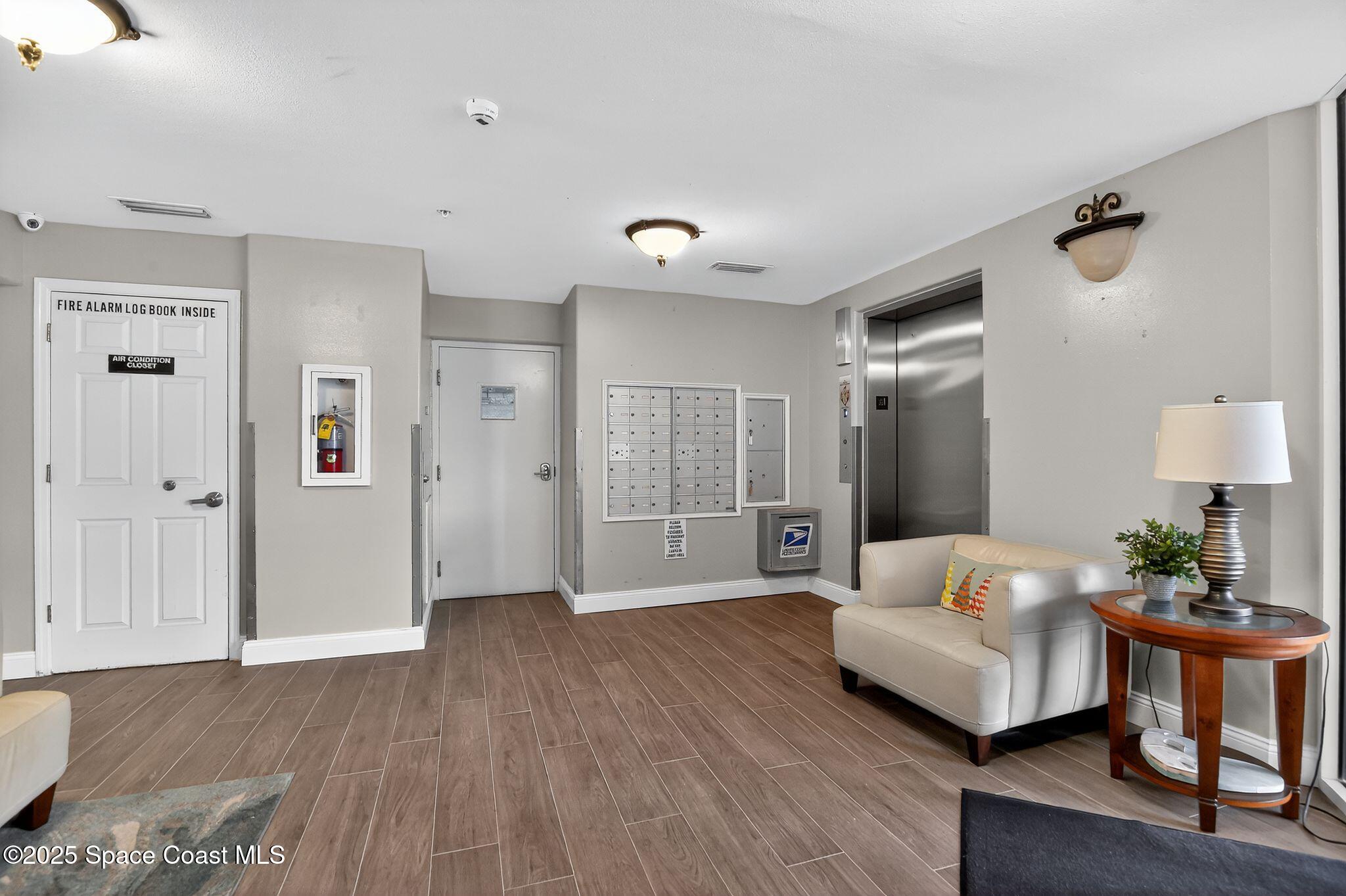 807 Mystic Drive C-207