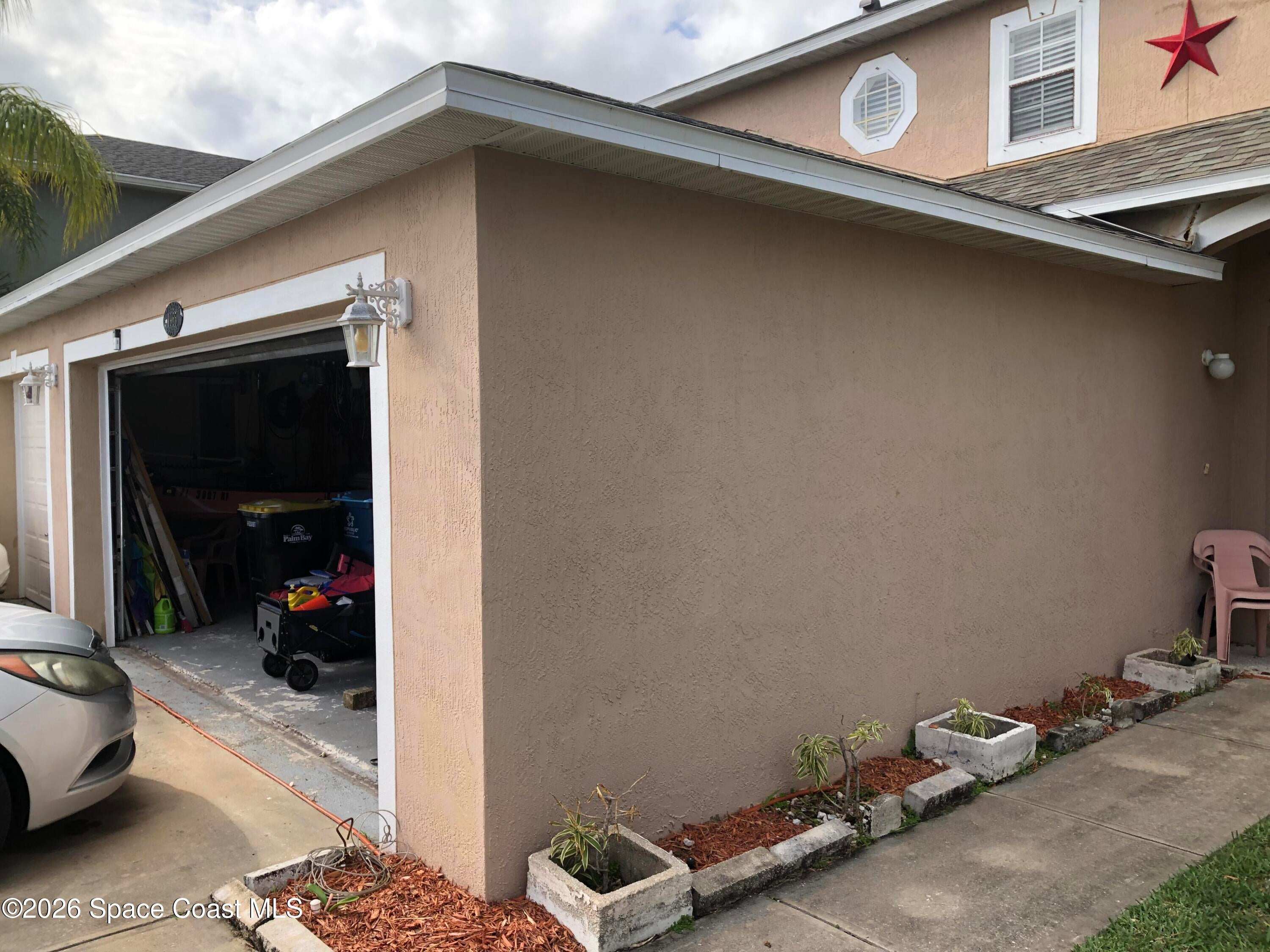1965 Snapdragon Drive NW