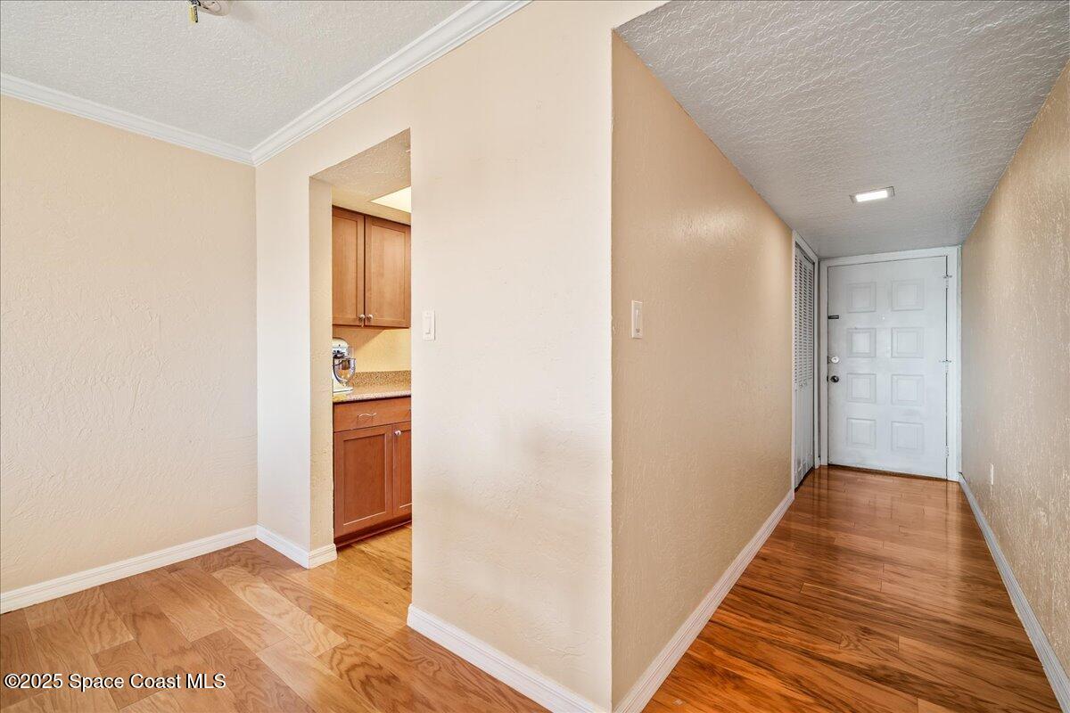 1049 Rockledge Drive 106