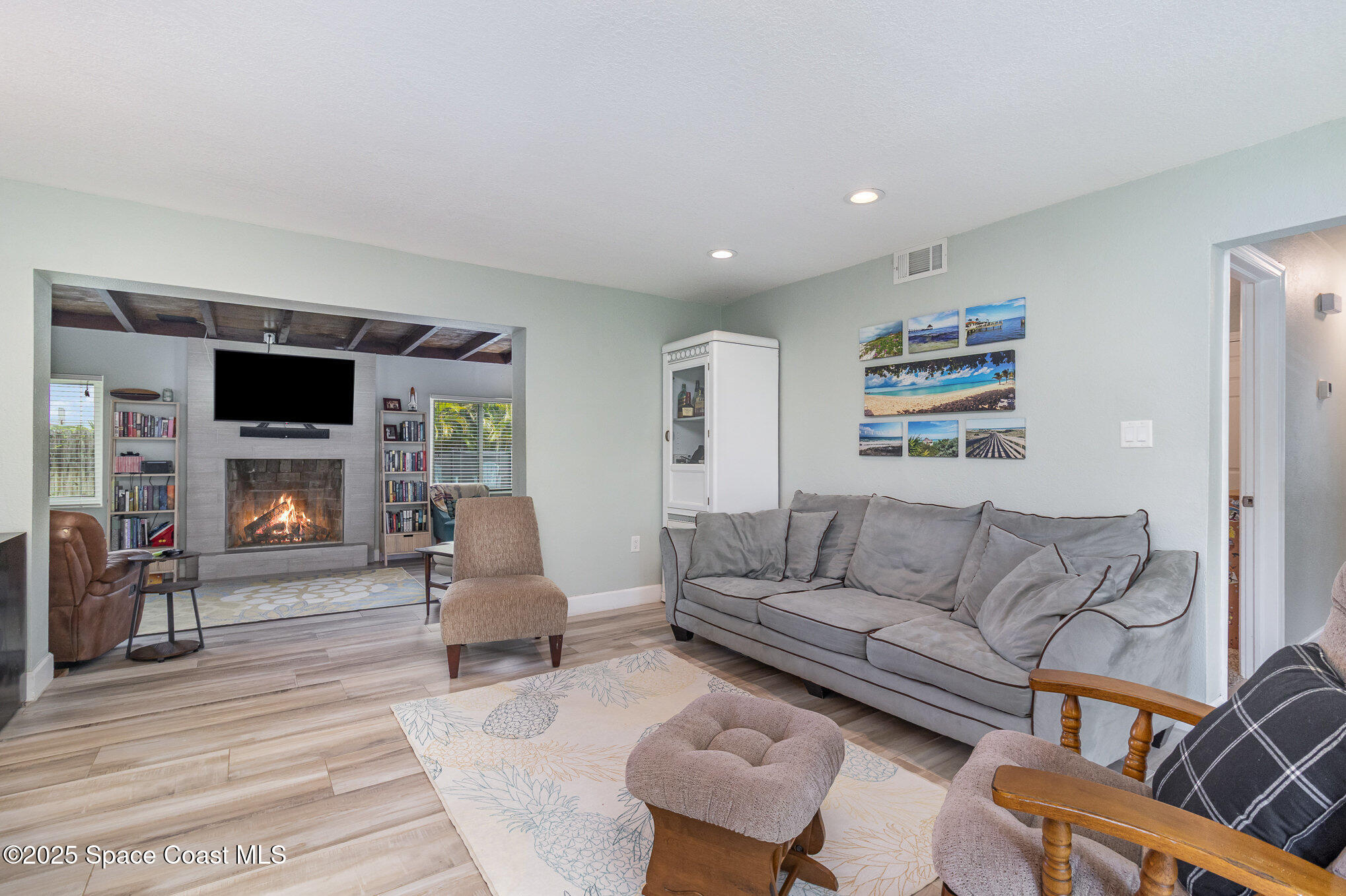 341 W Arlington Street