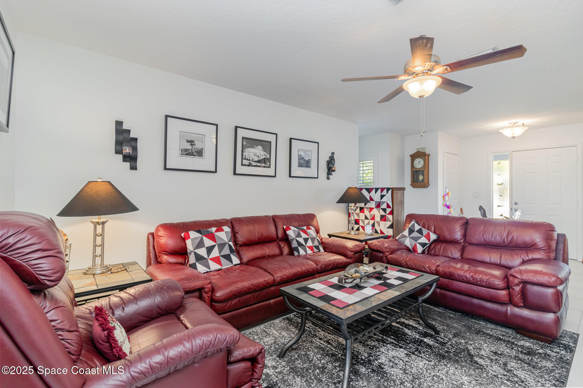 1290 Mayflower Avenue