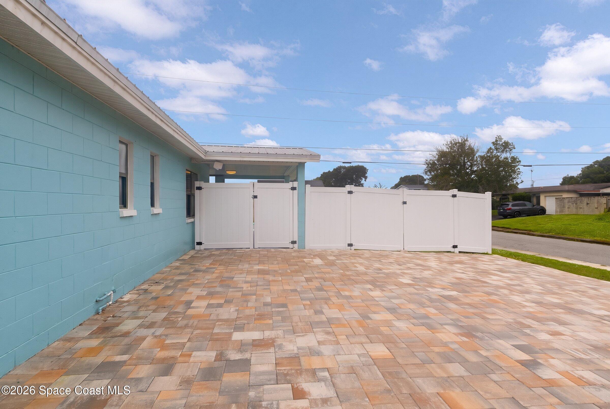 632 Teak Drive