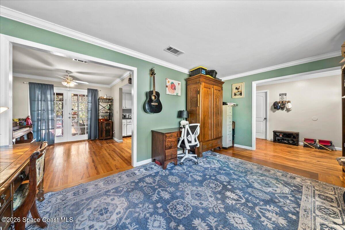 938 Dorchester Road NW