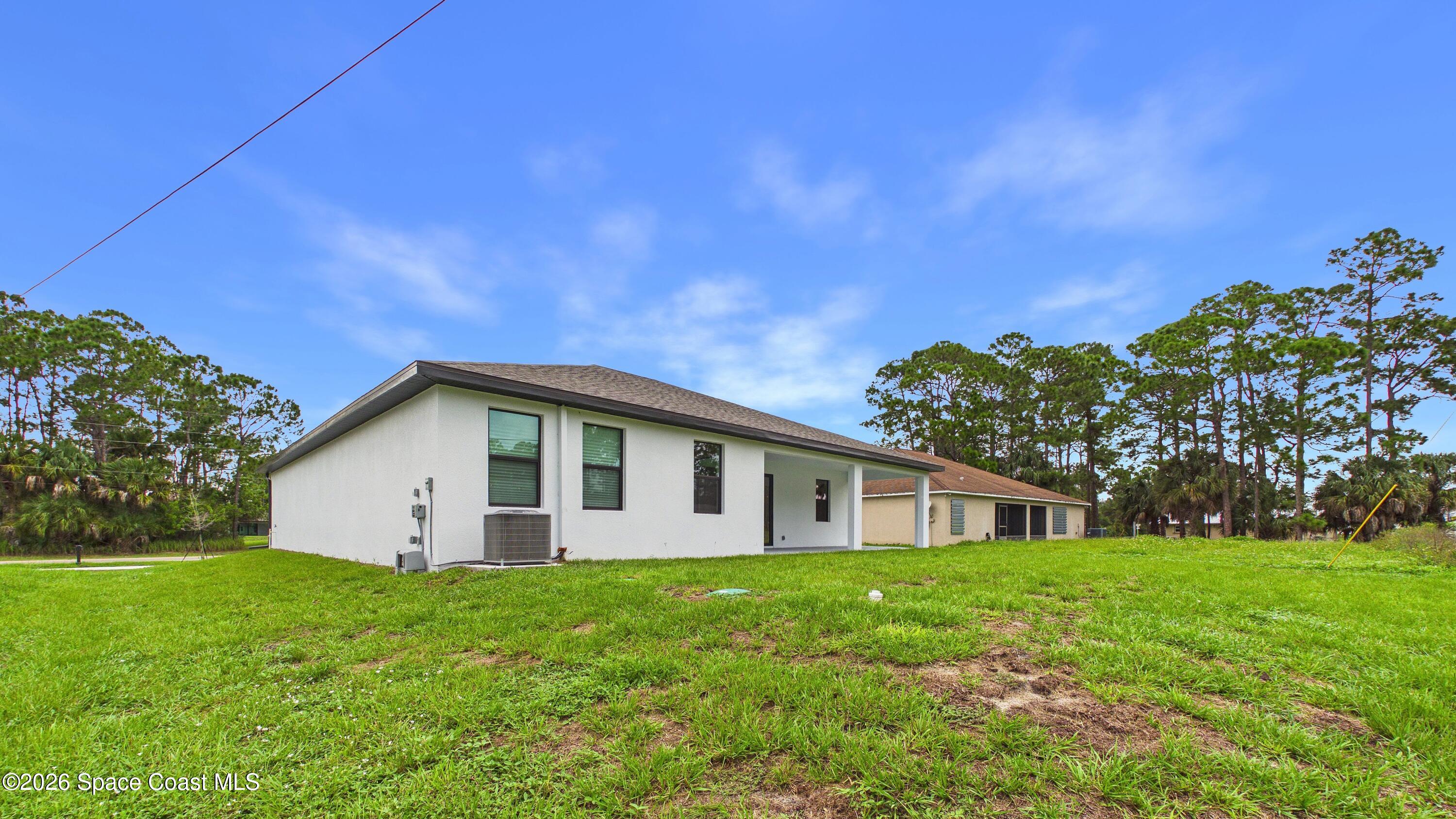 1327 De Groodt Road SW