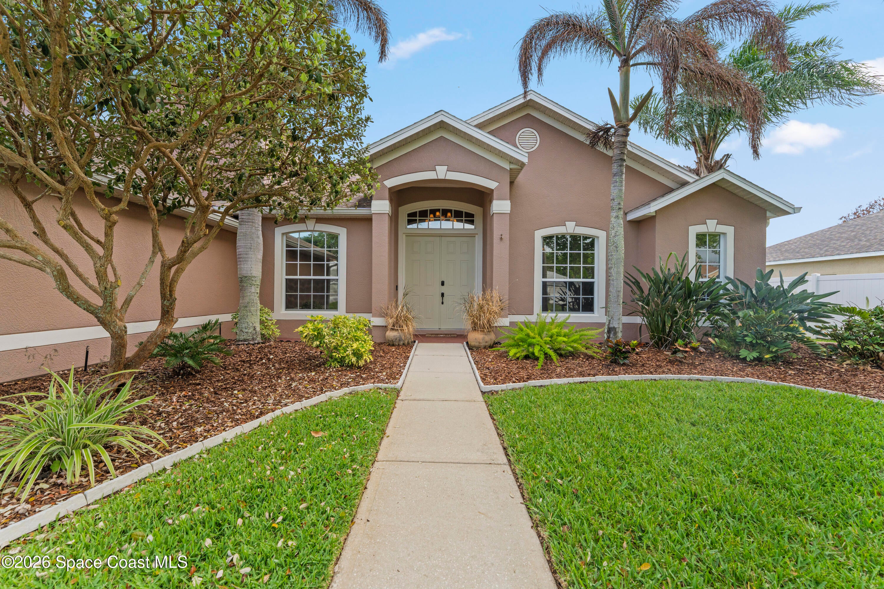 385 Tunbridge Drive
