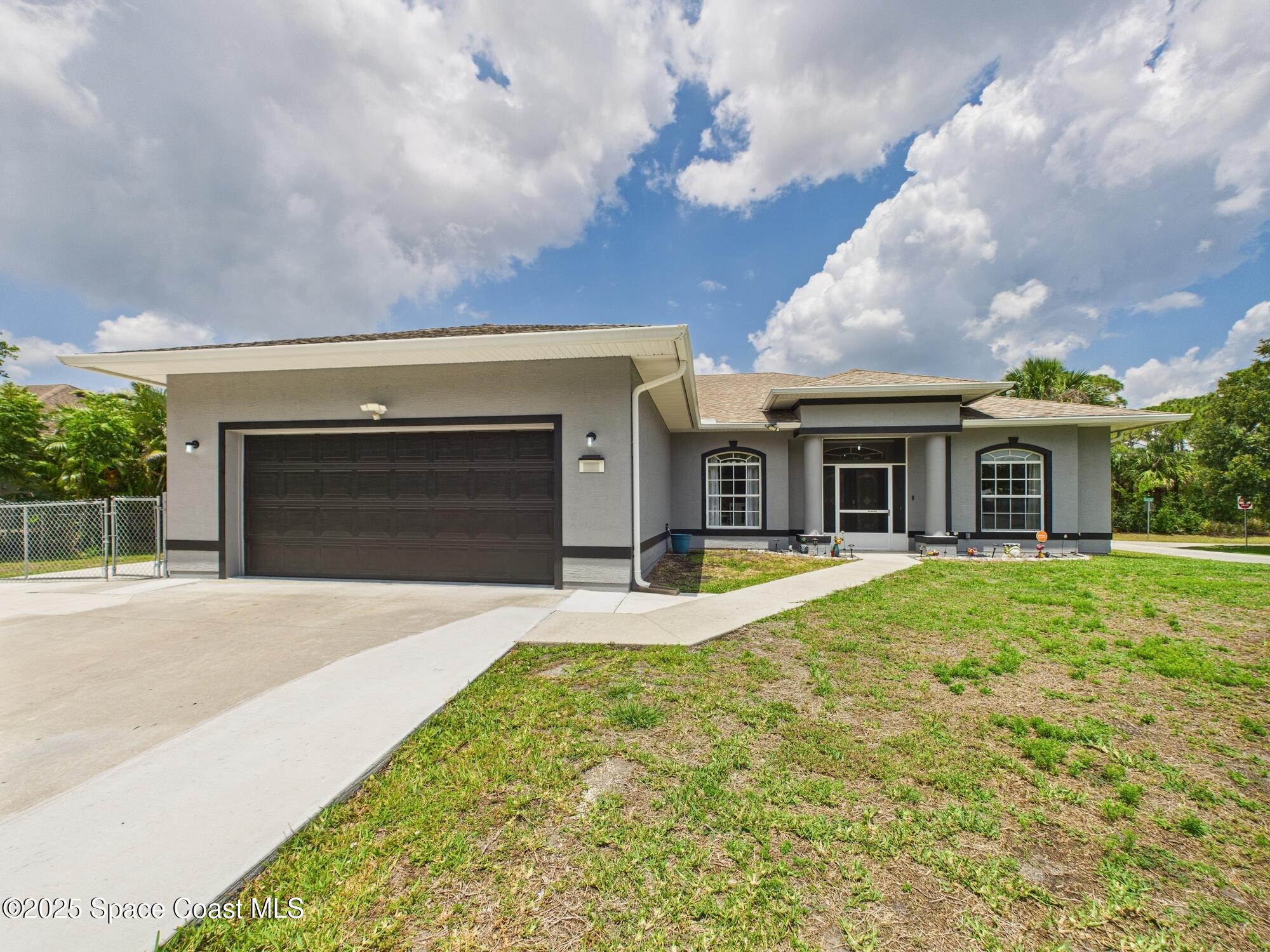 802 Clearmont Street