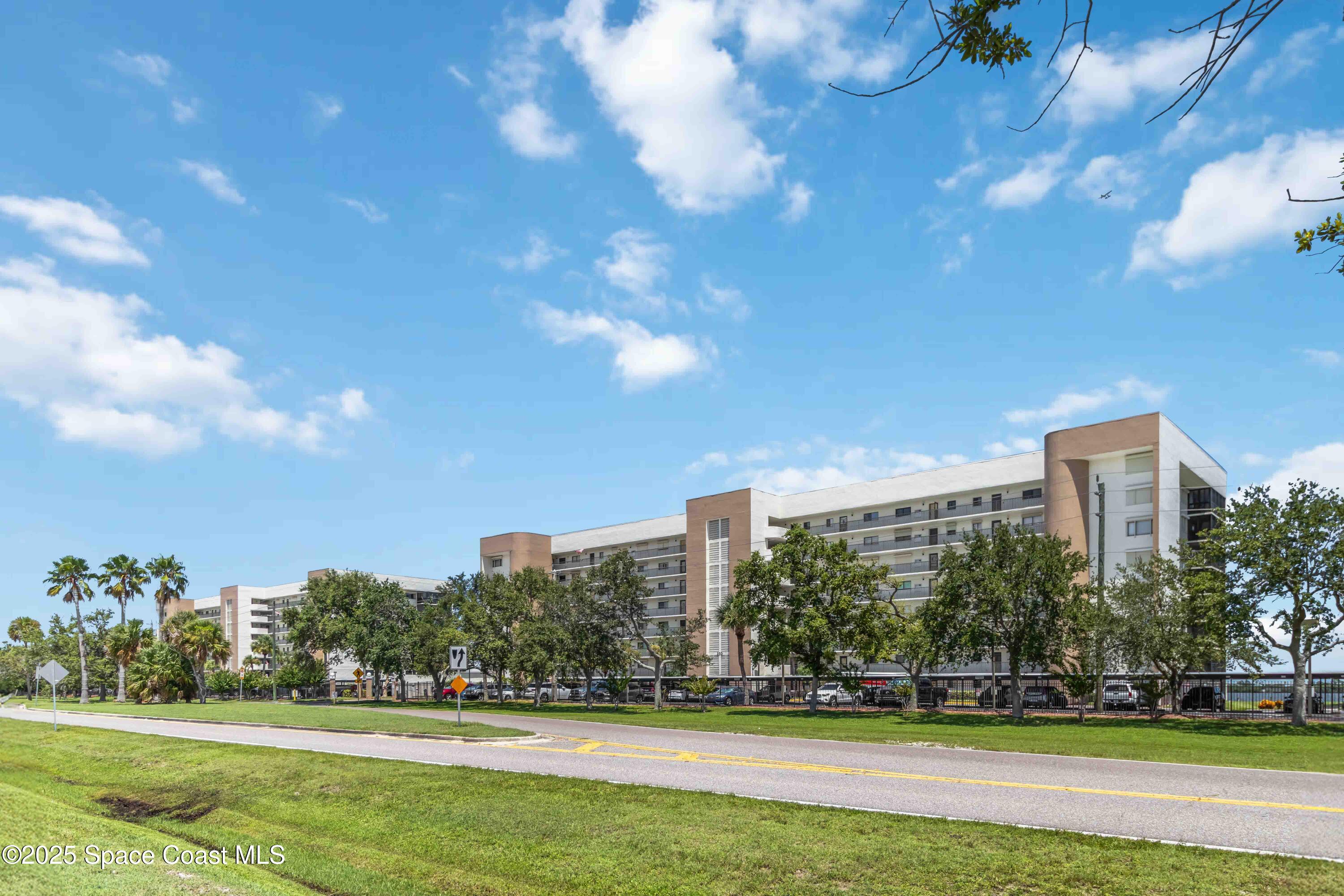 250 S Sykes Creek Parkway B705