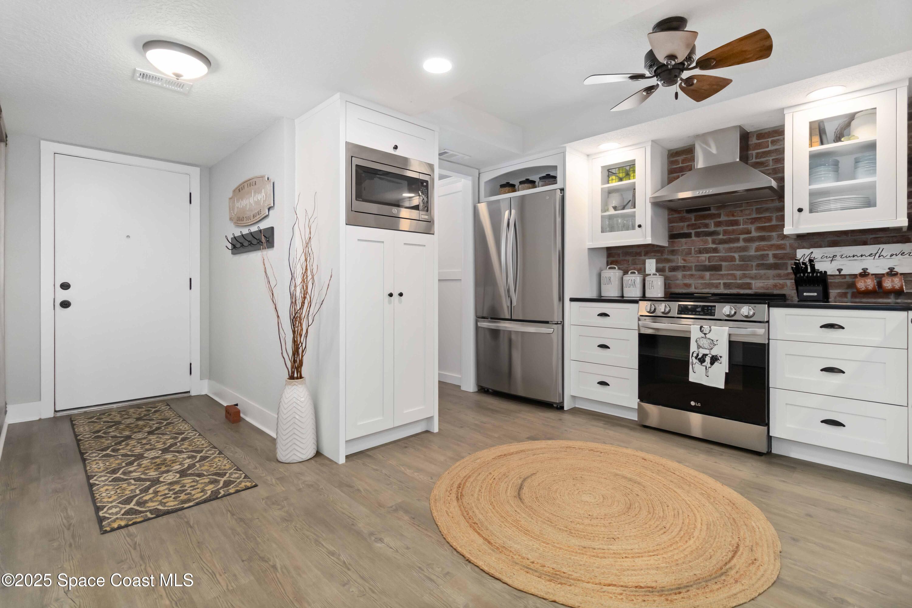 250 S Sykes Creek Parkway B705