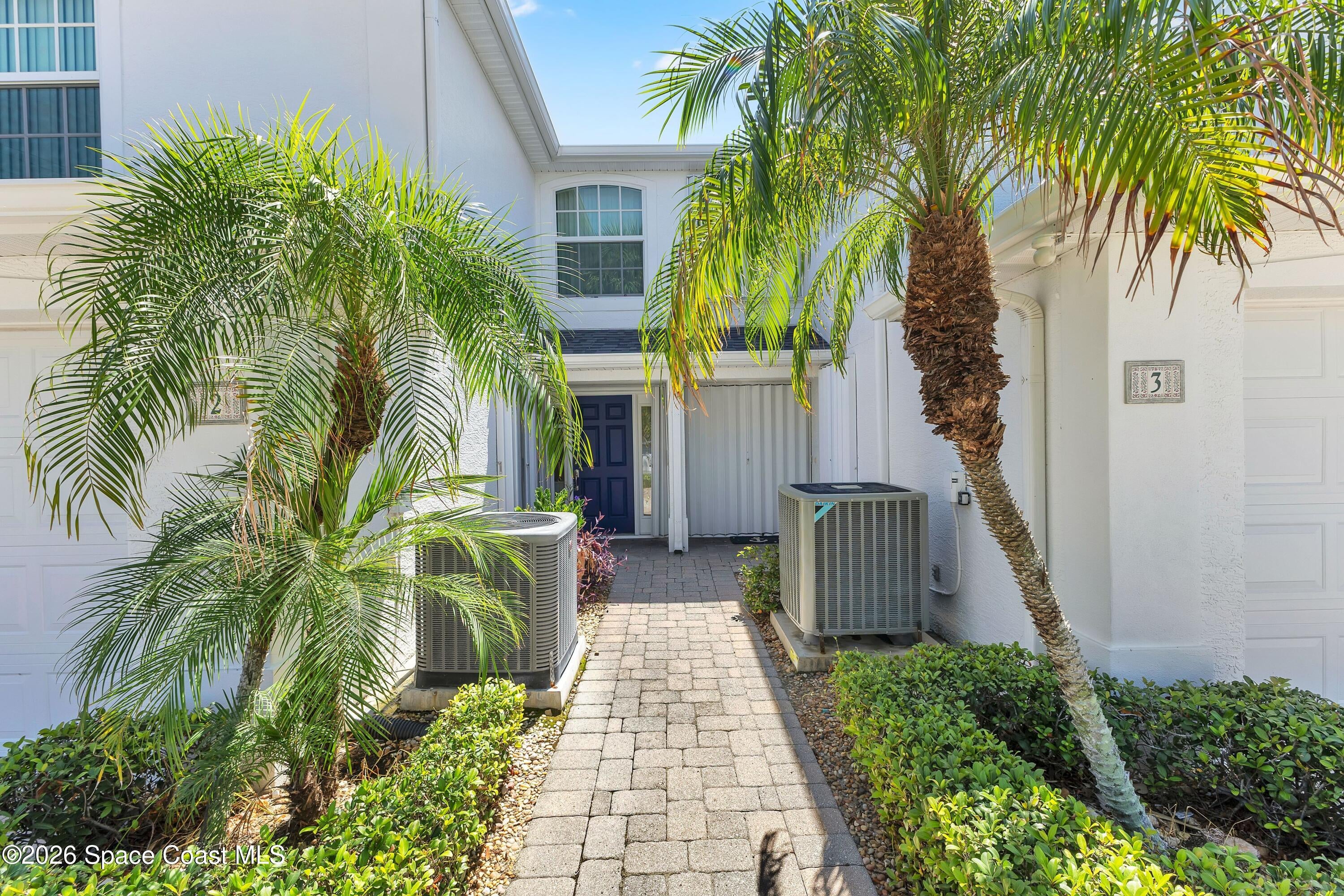101 Coral Way E 2