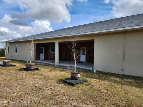 4960 Dixie Way Mims FL 32754