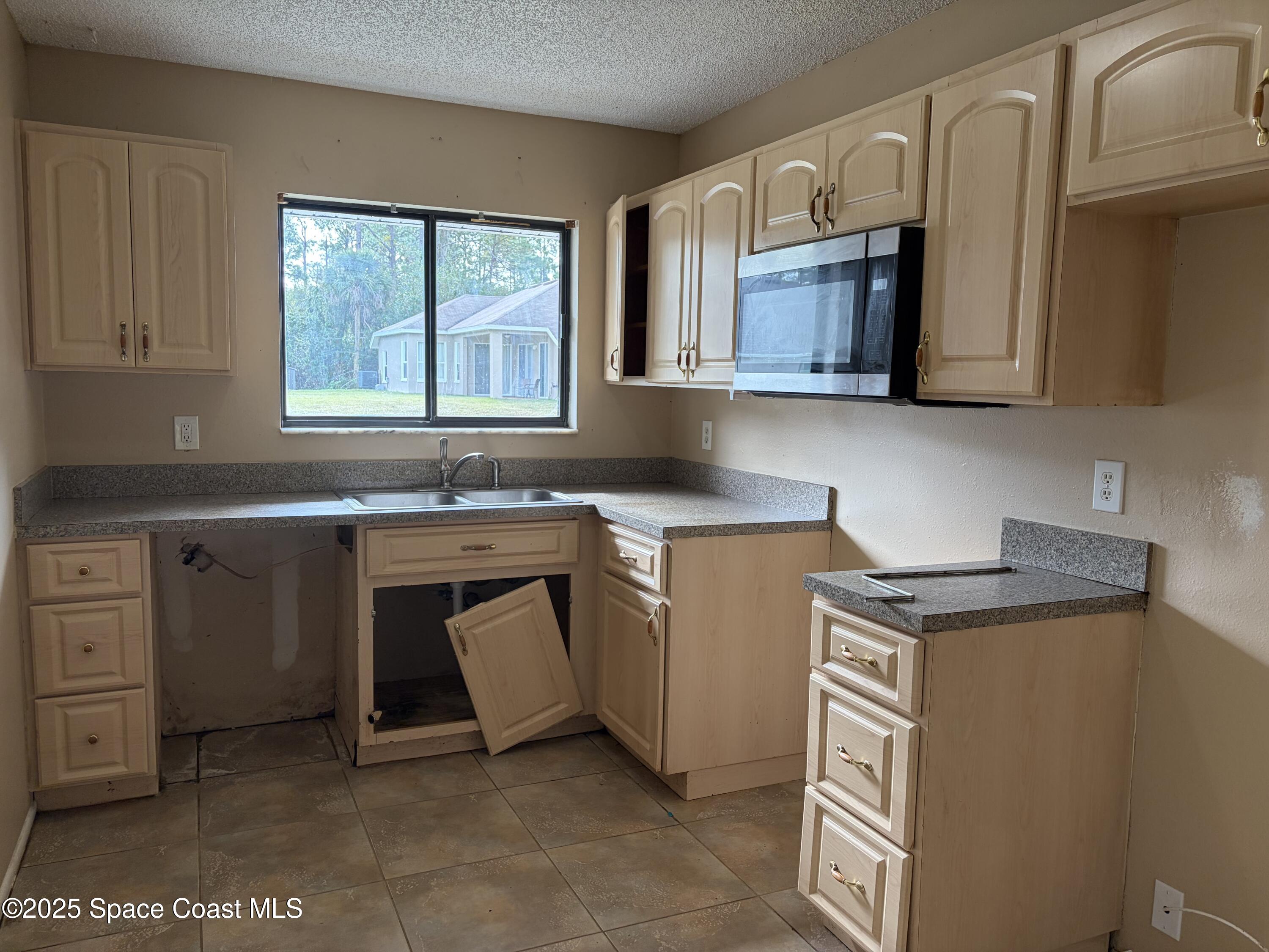 1013 Wacona Street SE