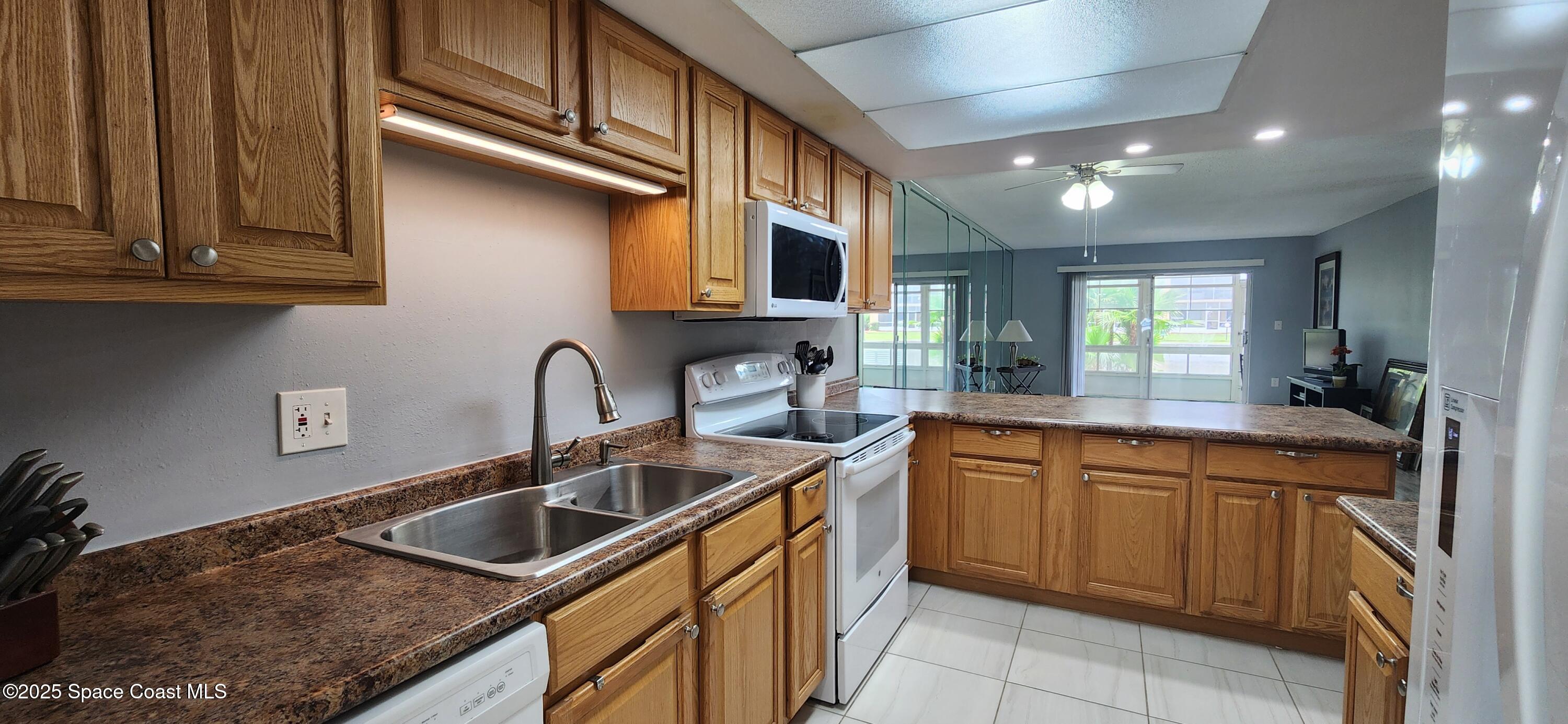 2135 N Courtenay Parkway 104