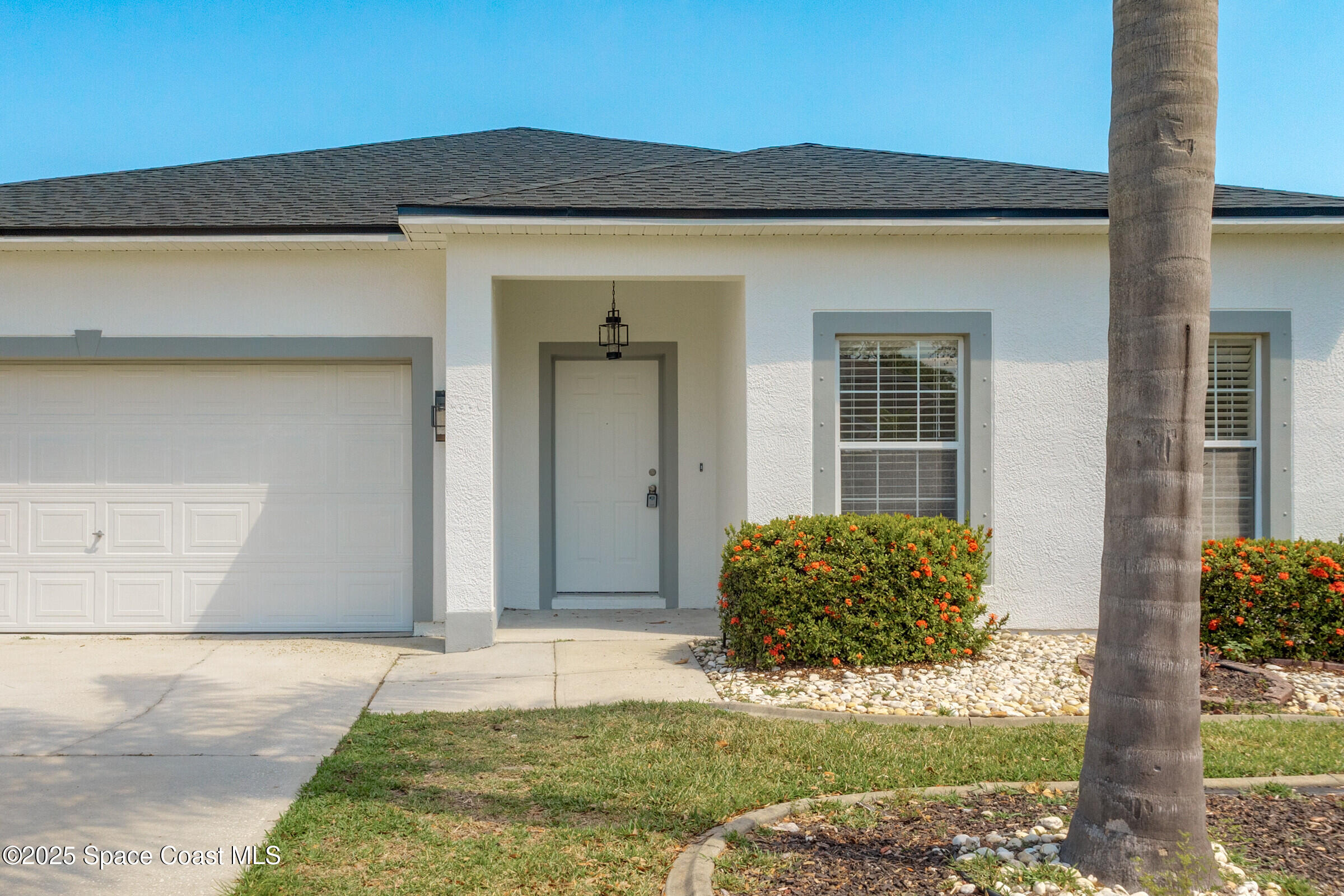 5003 Outlook Drive