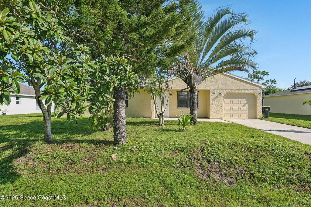 Photo of 1625 Westcott Street SE, Palm Bay, FL 32909 (MLS # 1056867)