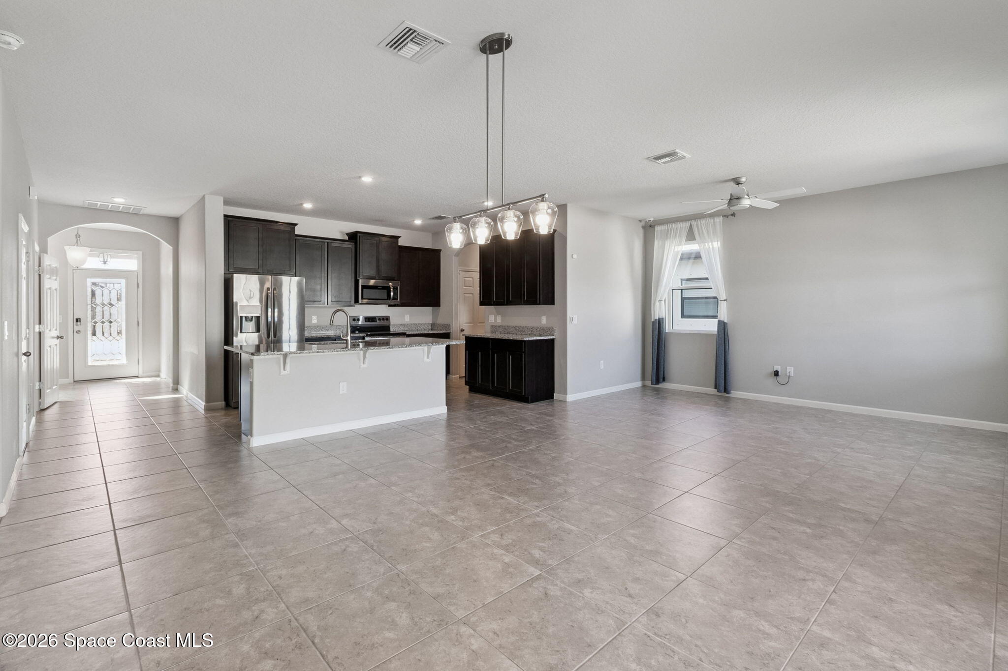 4040 Dragonfly Drive