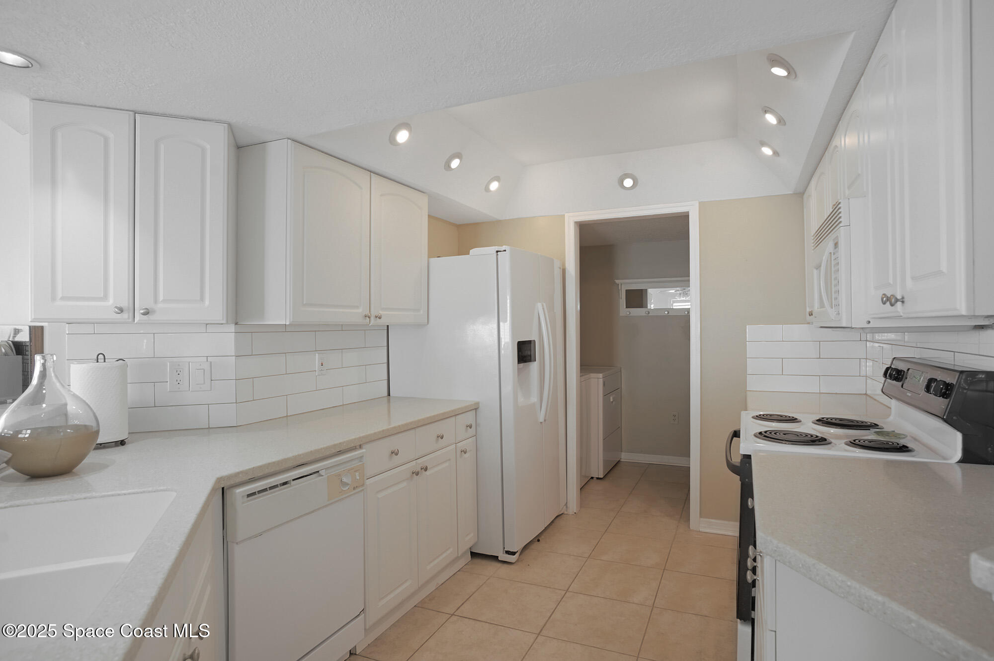 6307 Highway A1a 241