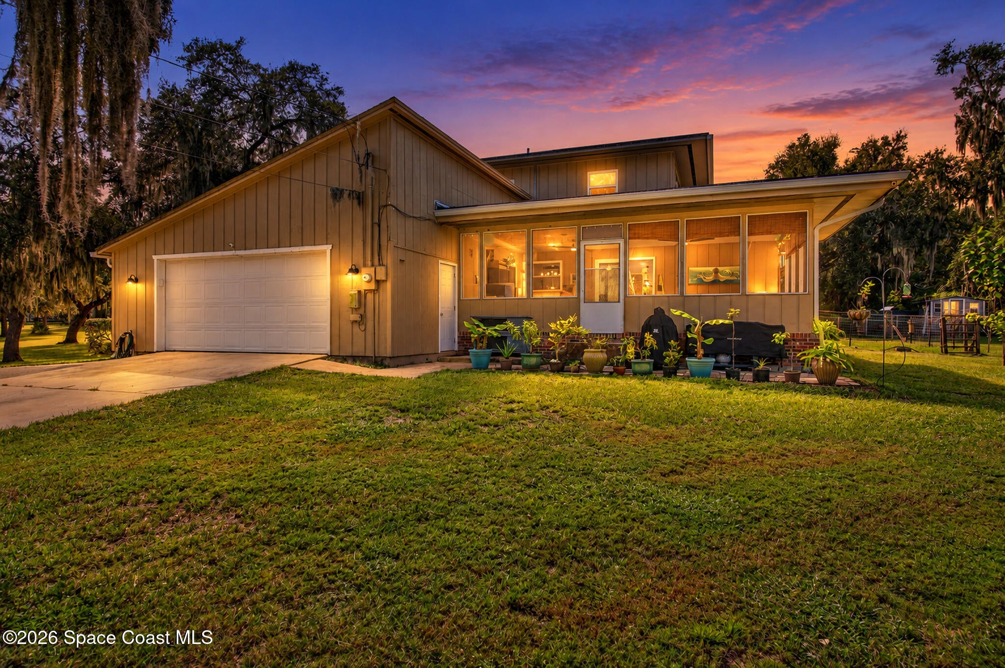 1035 S Glencoe Road